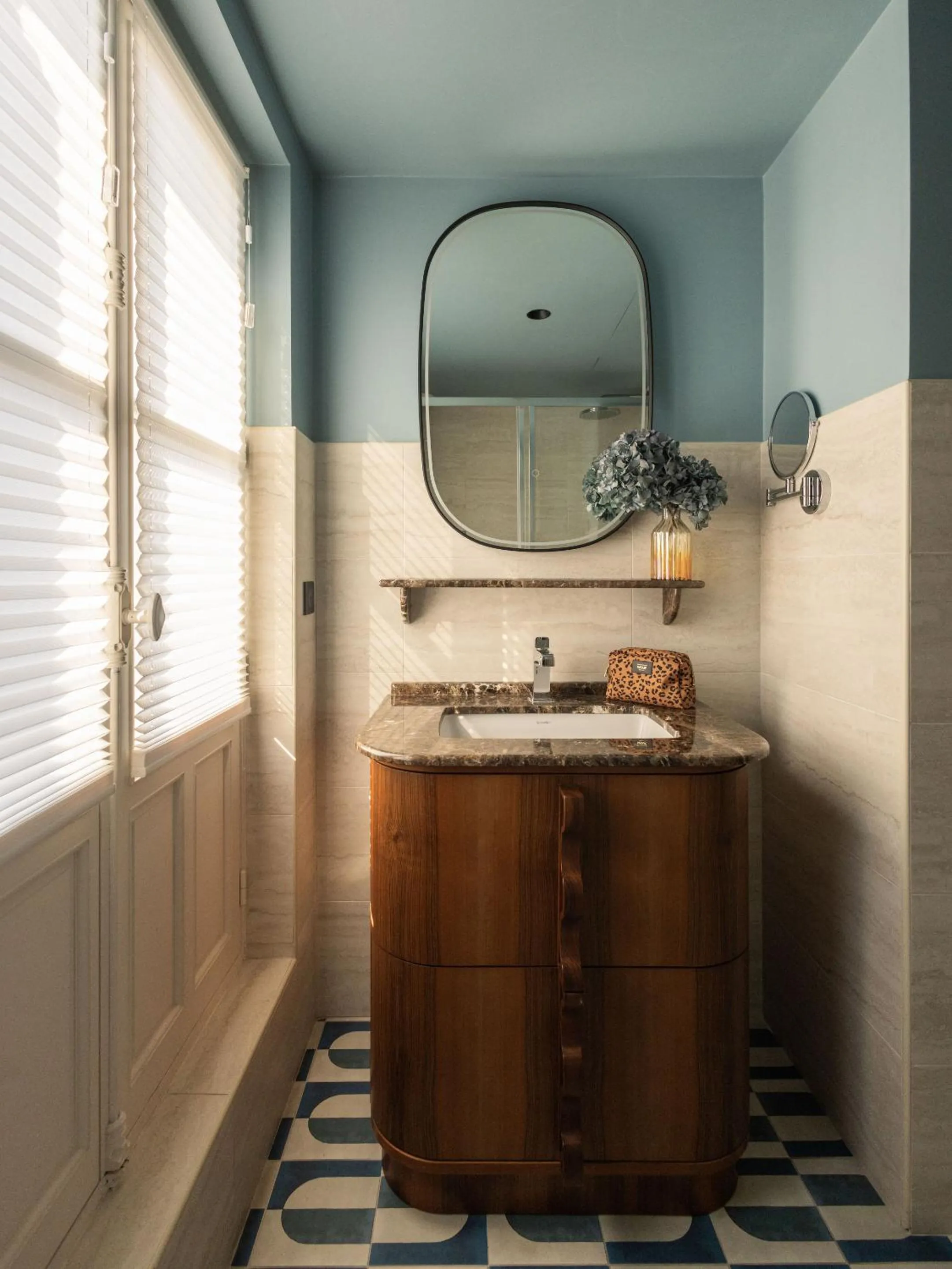 Kitchen or kitchenette in 1.75 Paris La Trêve