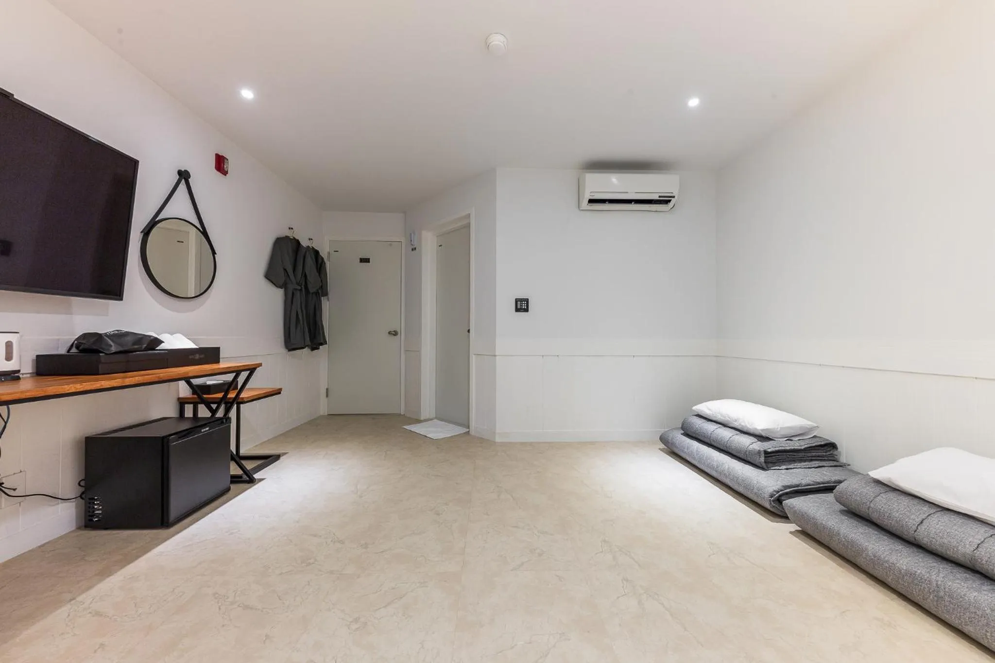 Bedroom in Eumseong Hotel Luem