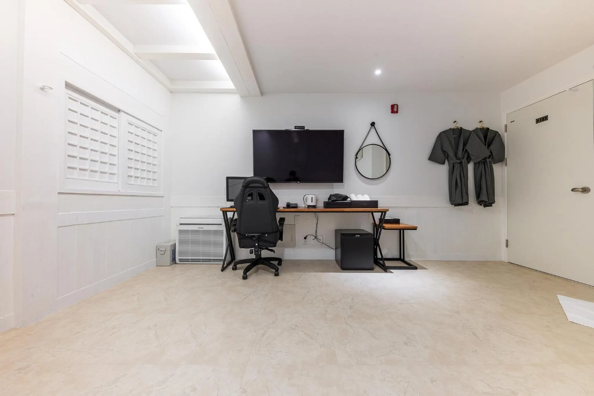 TV and multimedia in Eumseong Hotel Luem