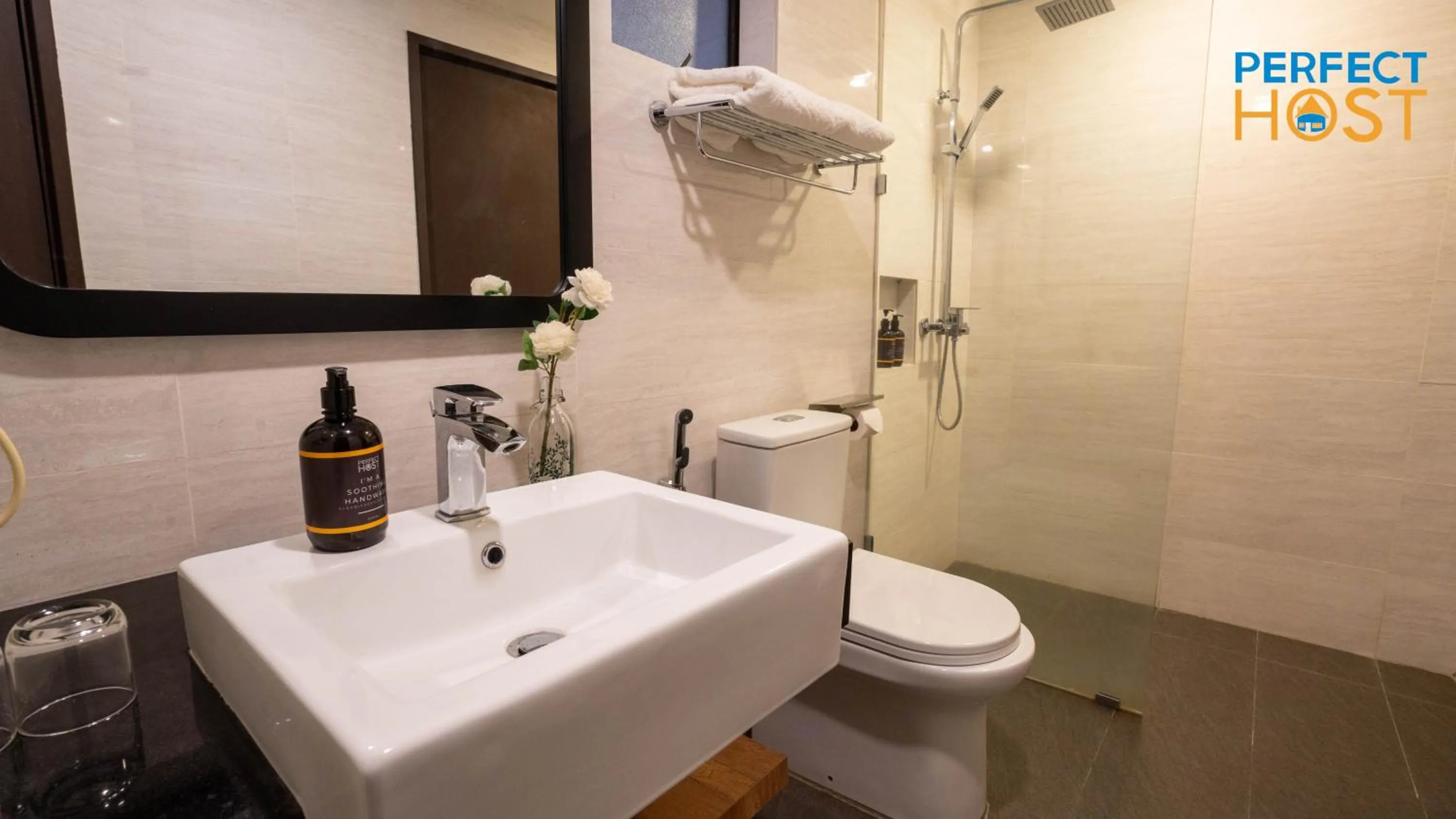 Shower in Damai Laut Escape by Perfect Host