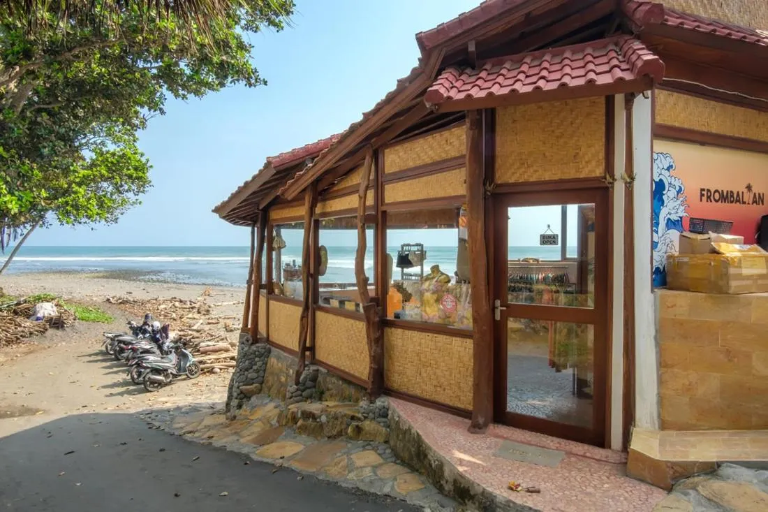 Natural landscape in Balian Green Lagoon