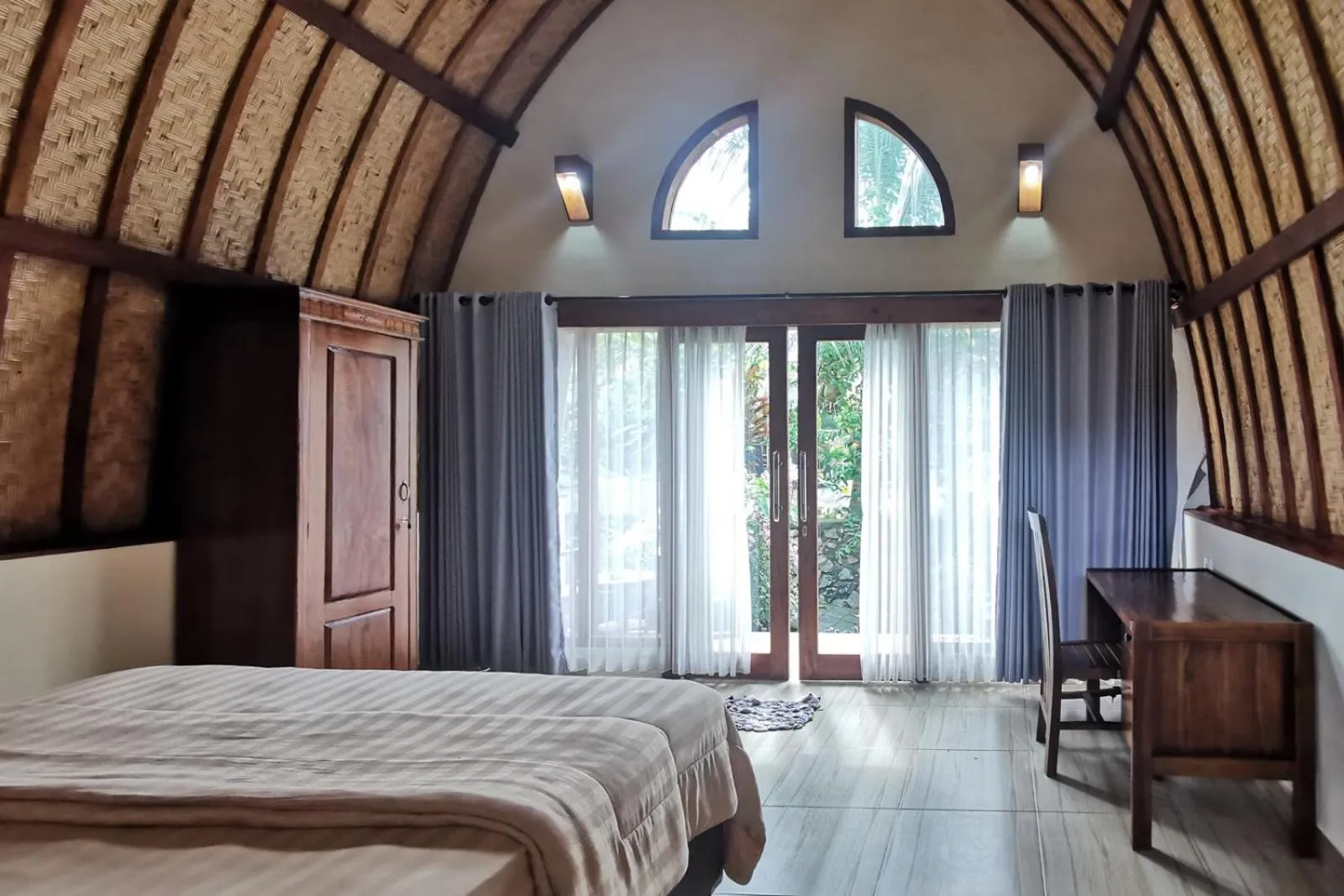 Bedroom, Bed in Balian Green Lagoon