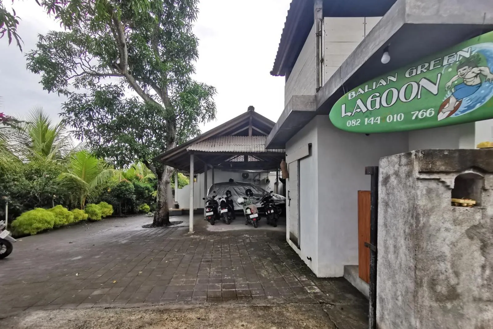 Property building in Balian Green Lagoon