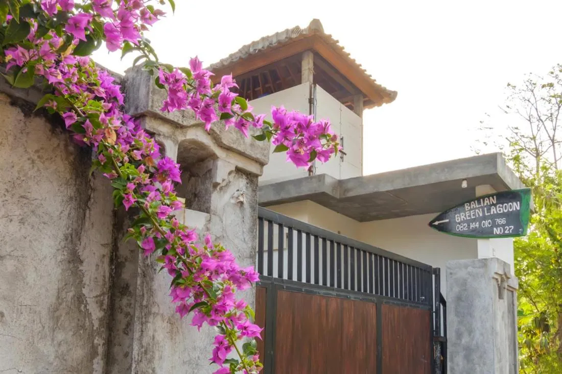 Property building in Balian Green Lagoon