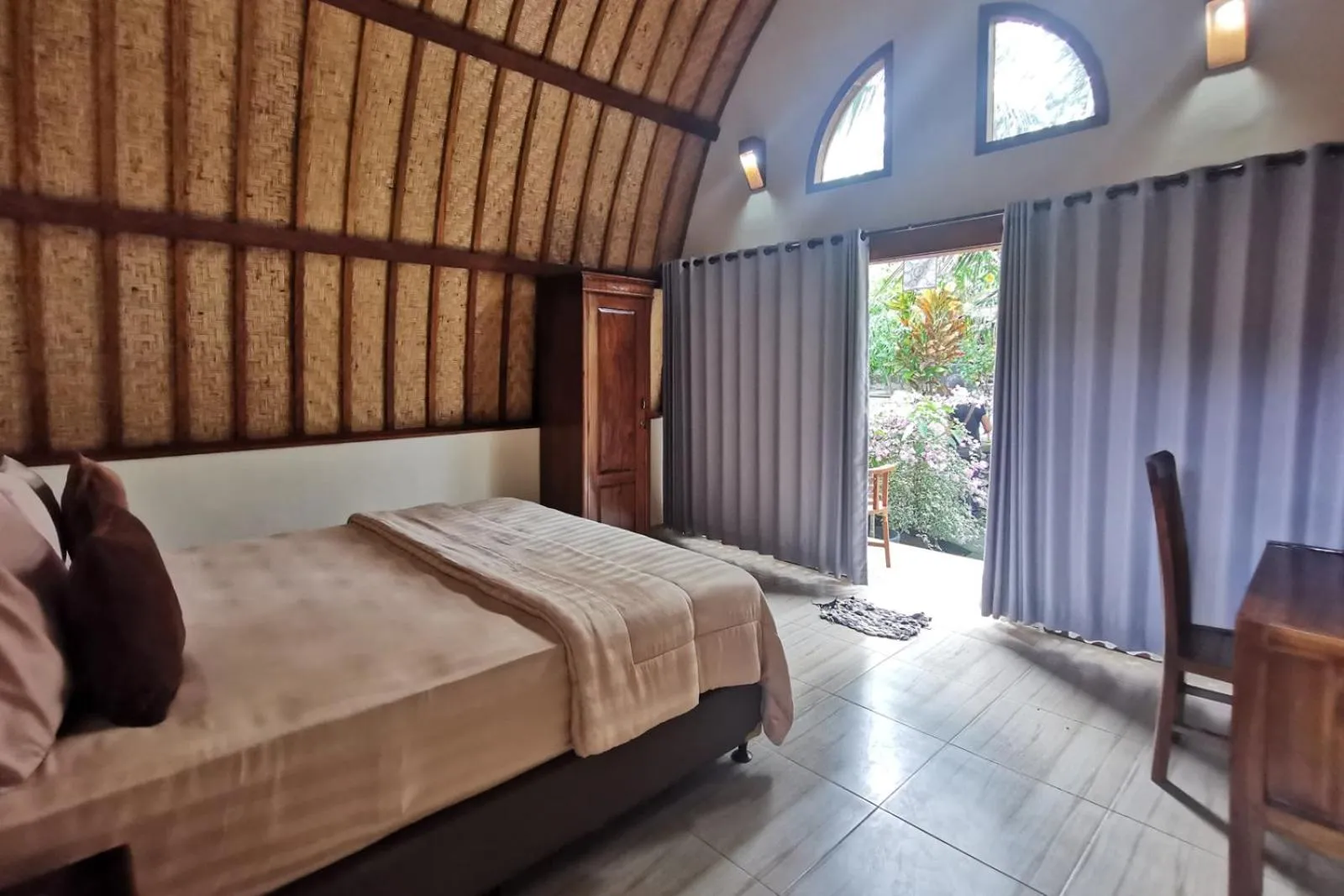 Bedroom, Bed in Balian Green Lagoon