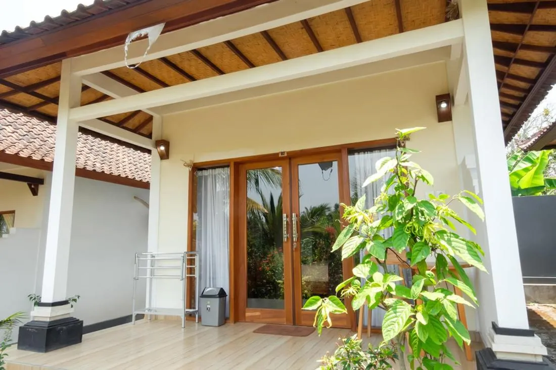 Property building in Balian Green Lagoon