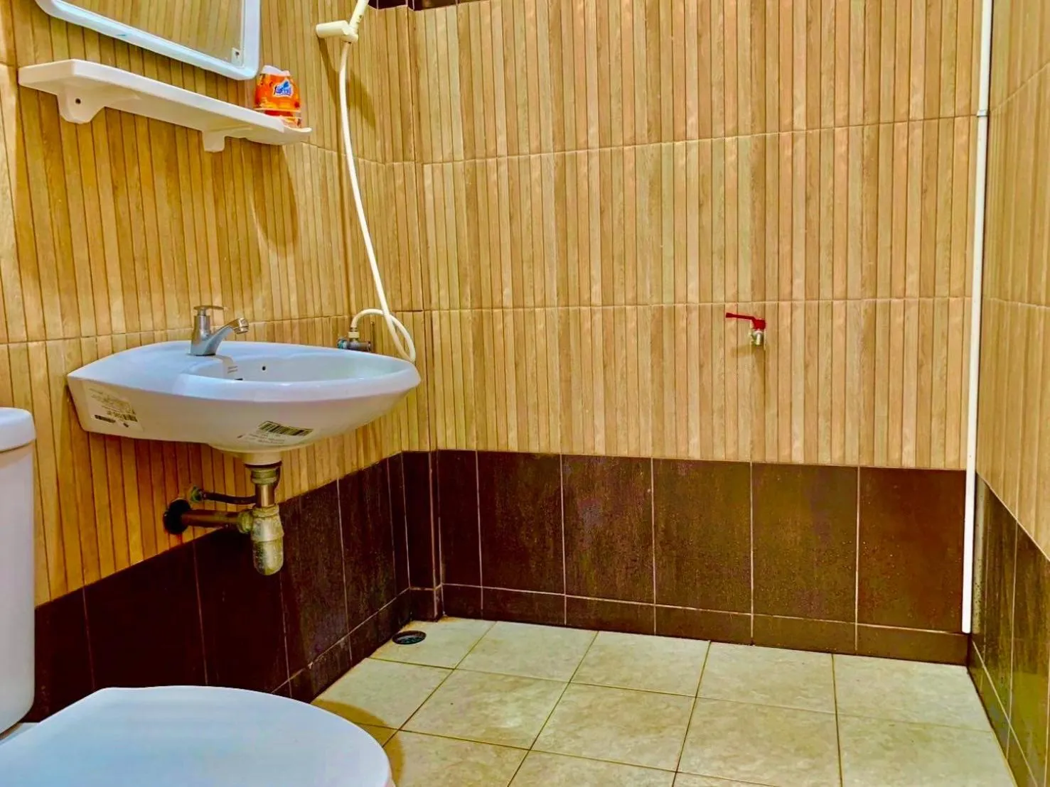 Bathroom in Baan Kenpoo Resort