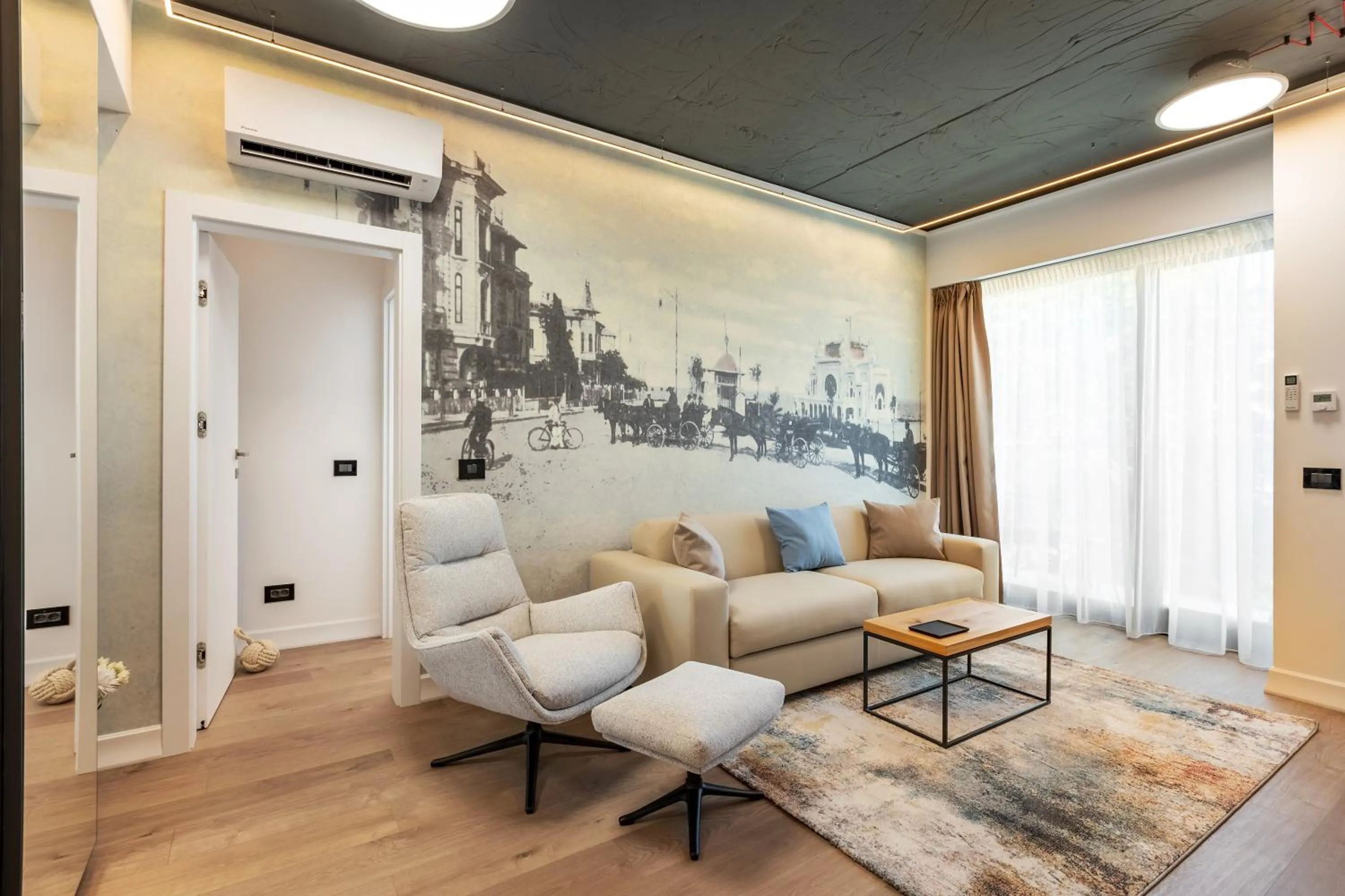 Living room in Rosetti One