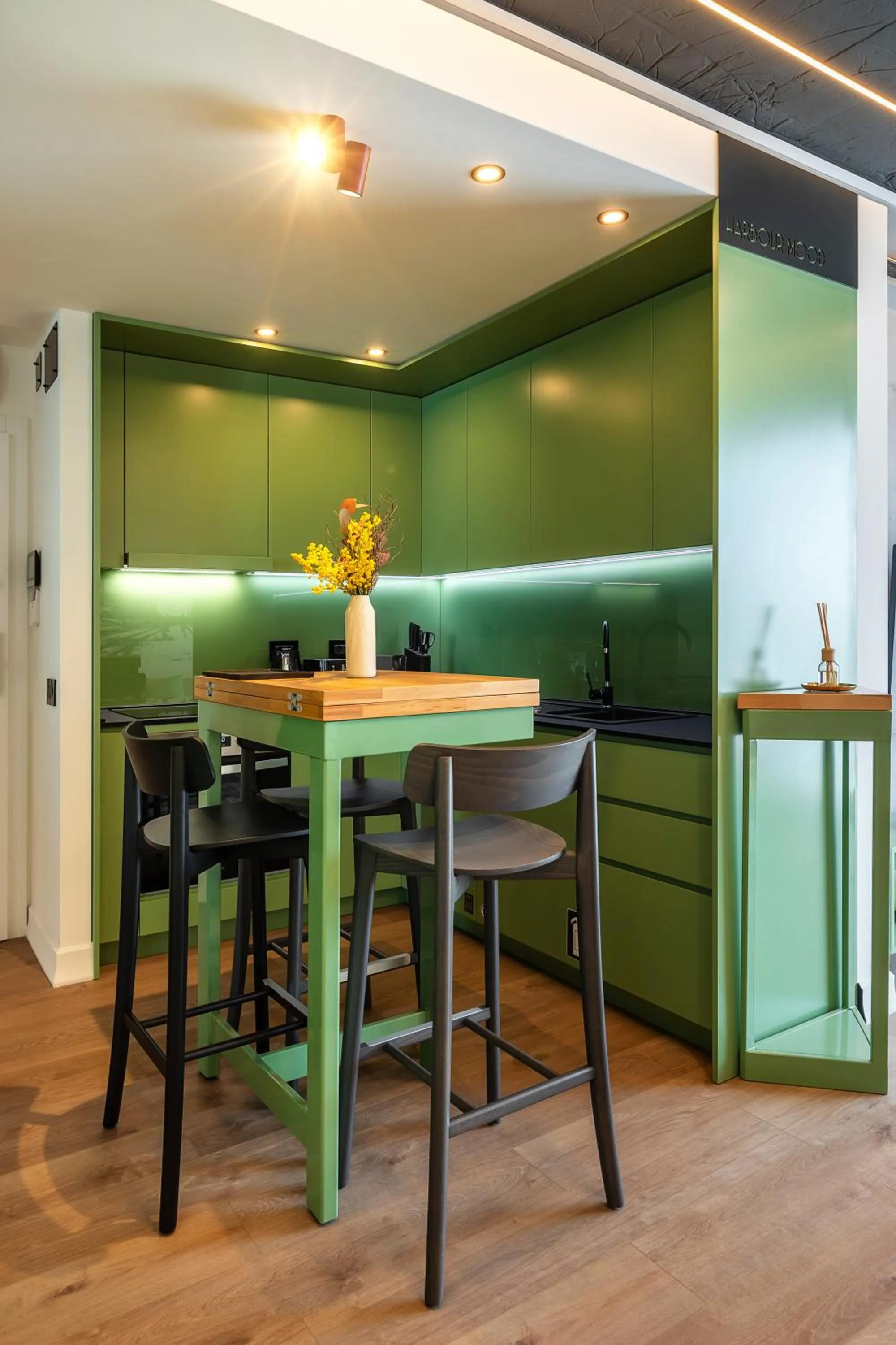 Living room in Rosetti One