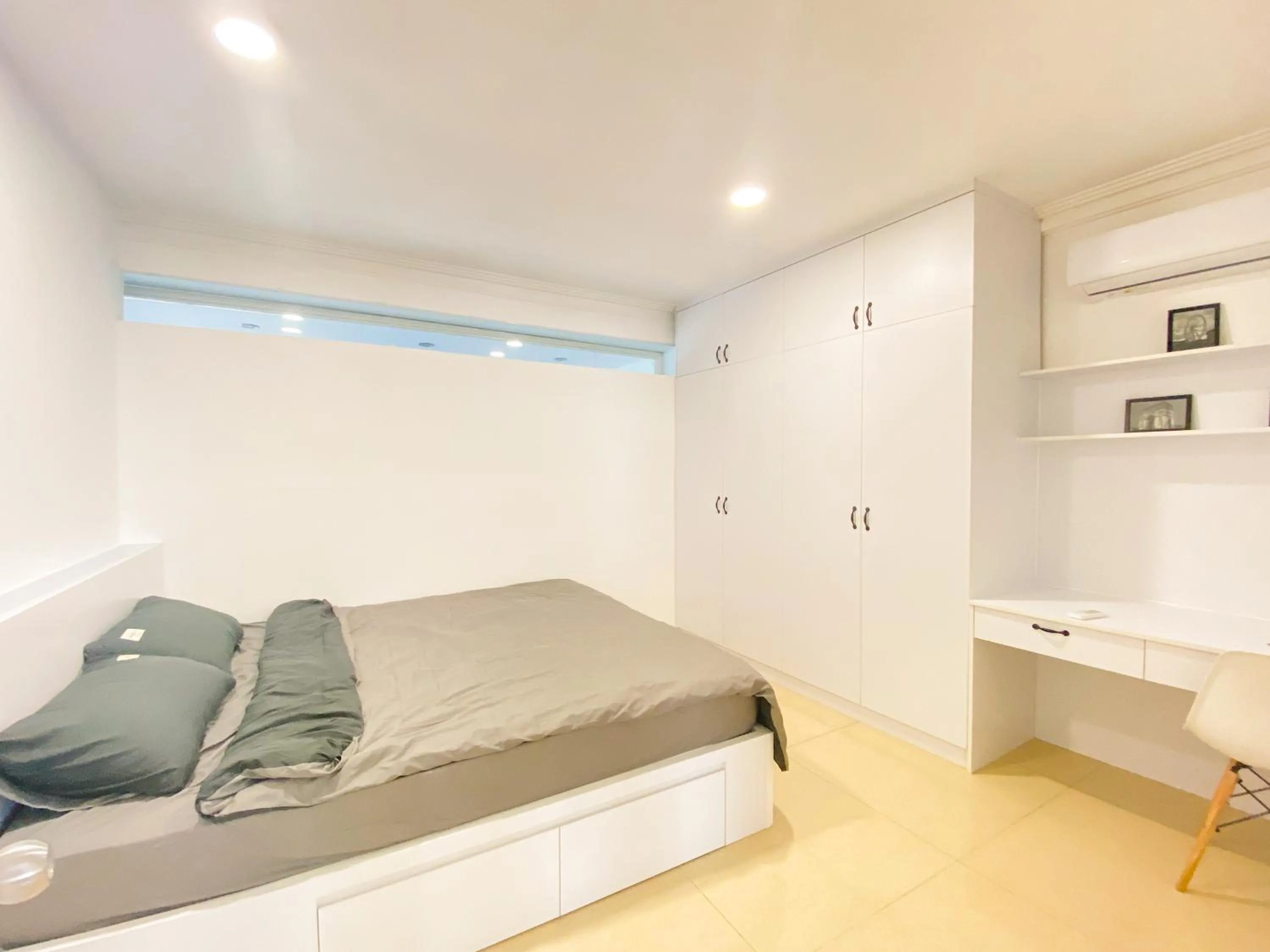 Bed in Zeus Living - Room in Villas An Phu