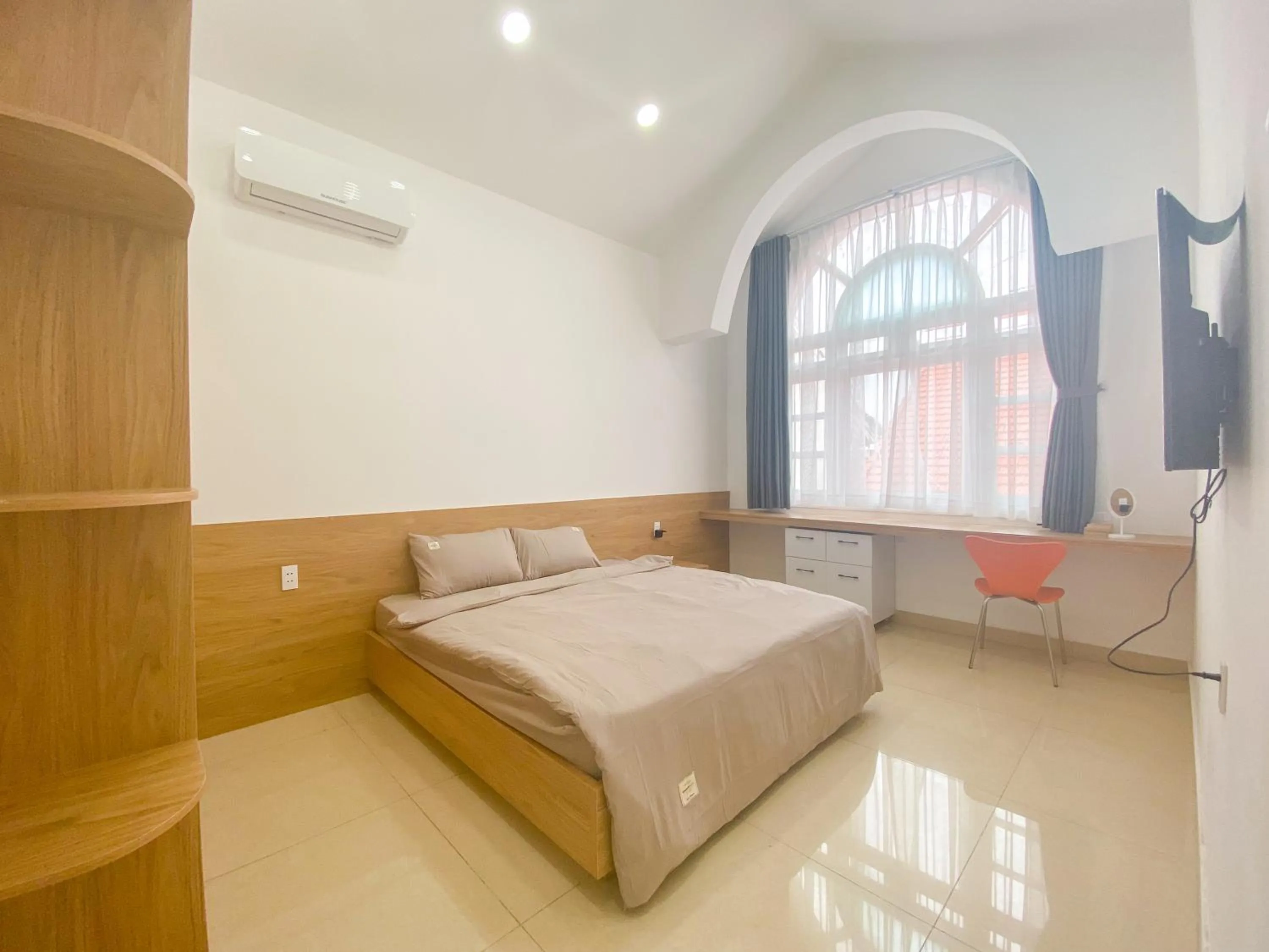 Bed in Zeus Living - Room in Villas An Phu