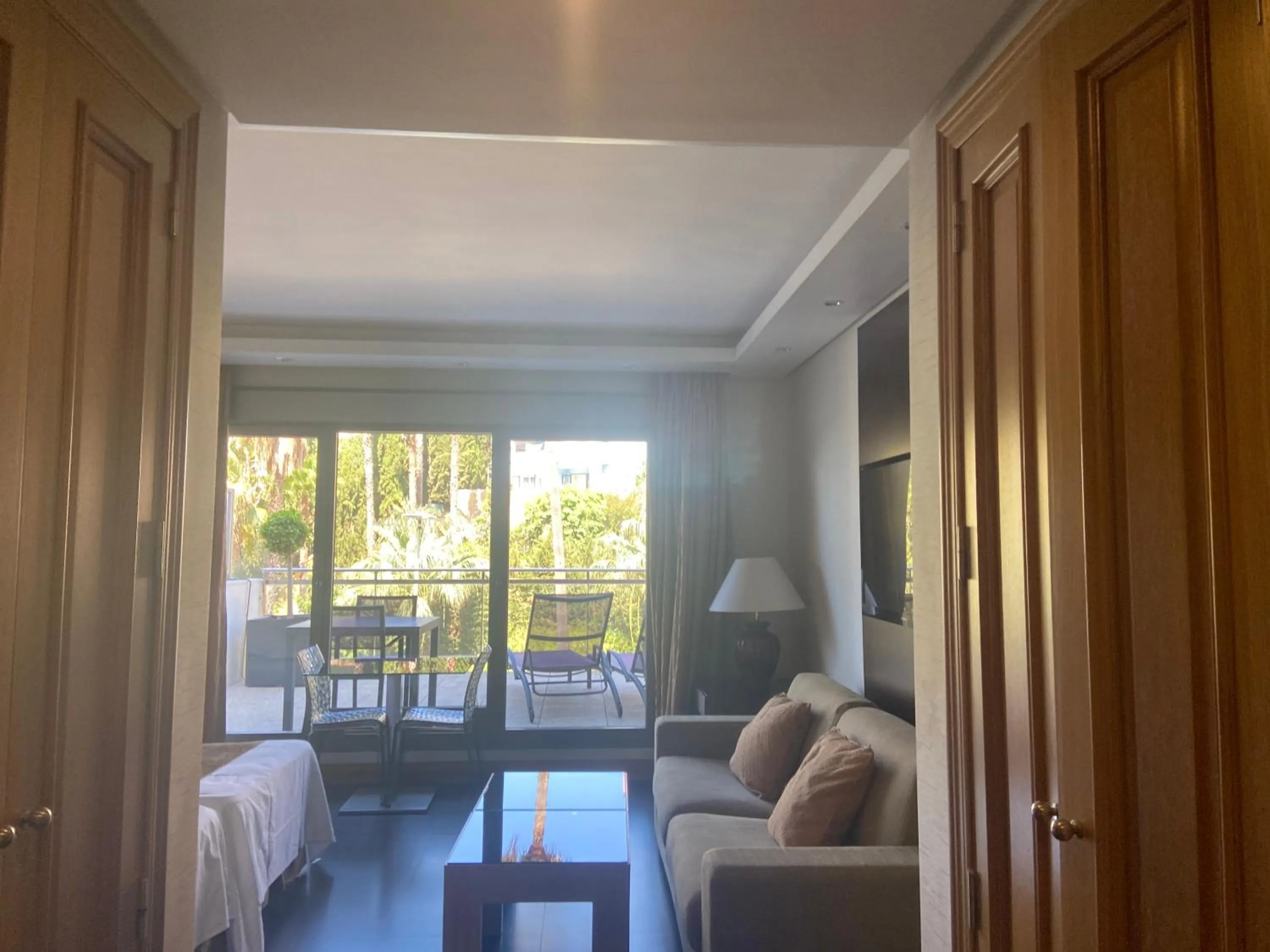 Bed in ArtPlatinum SUITES&APARTMENTS