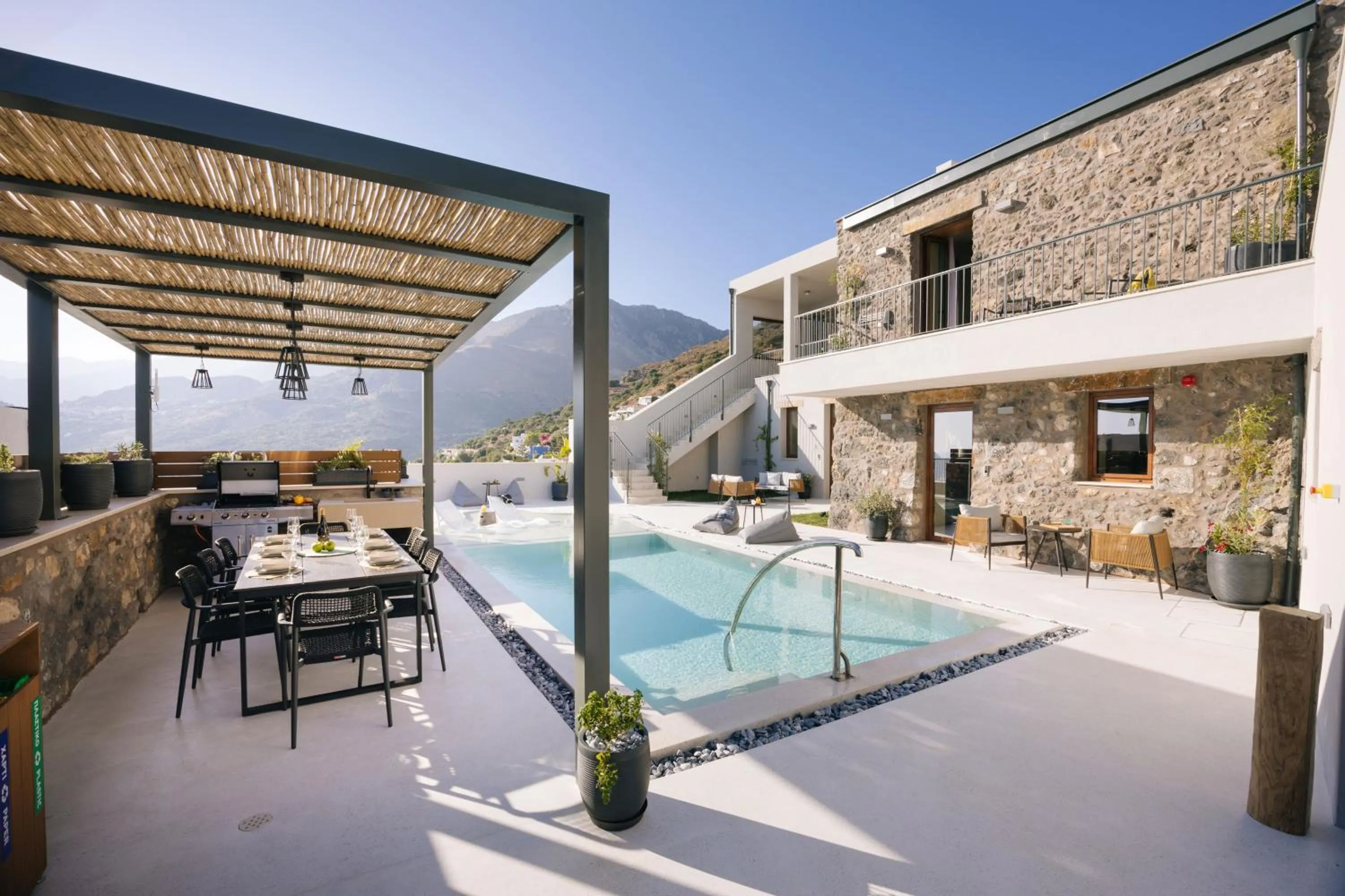 Mountain view in Mirthea Suites