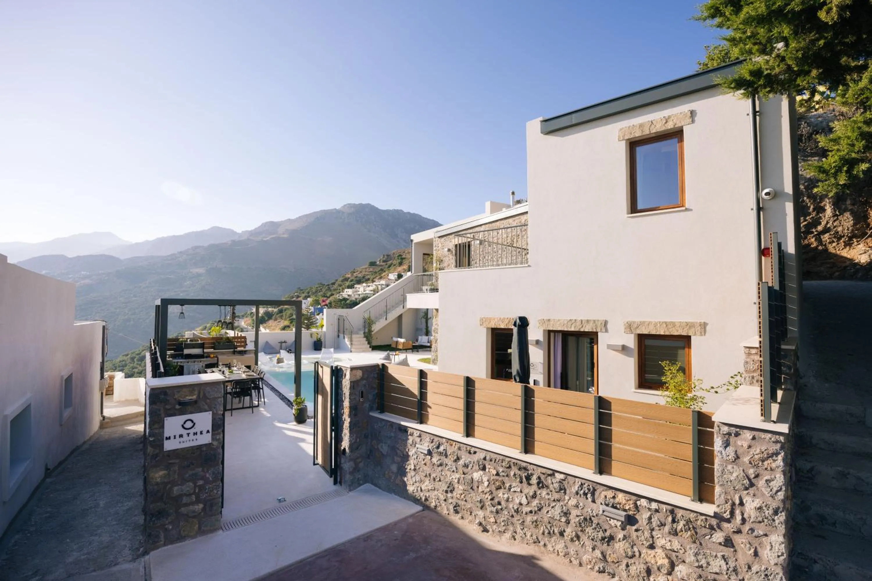 Property building in Mirthea Suites