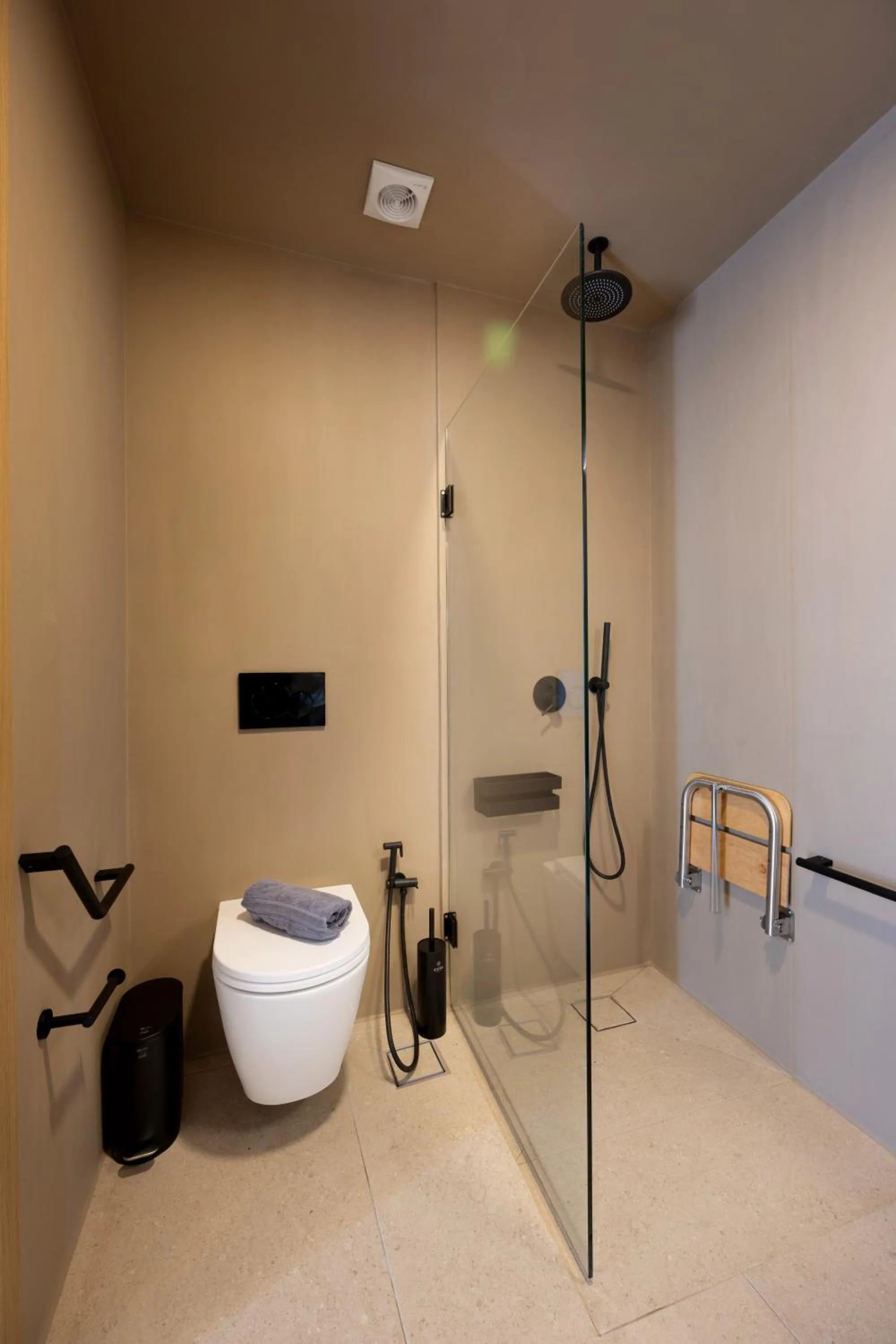 Shower in Mirthea Suites