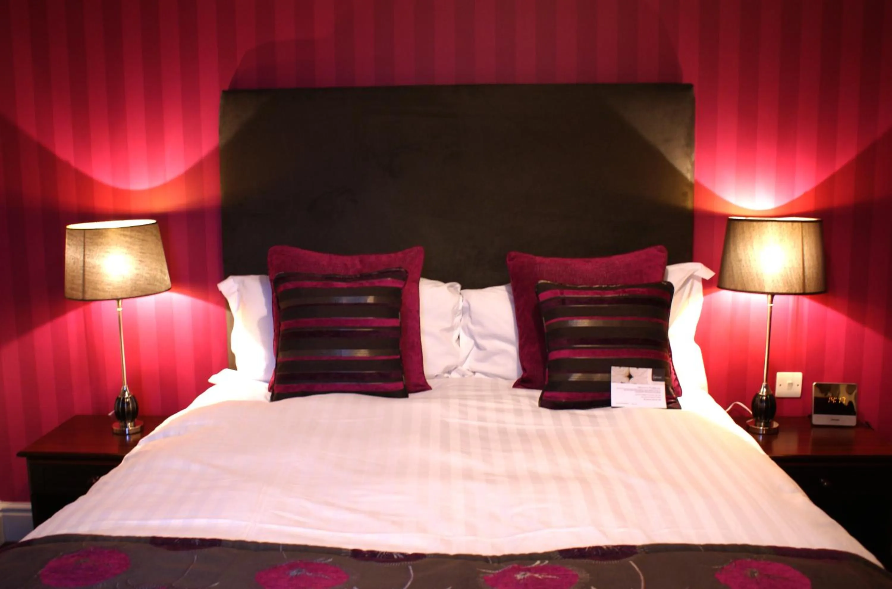 Bed in Belmont Hotel Leicester