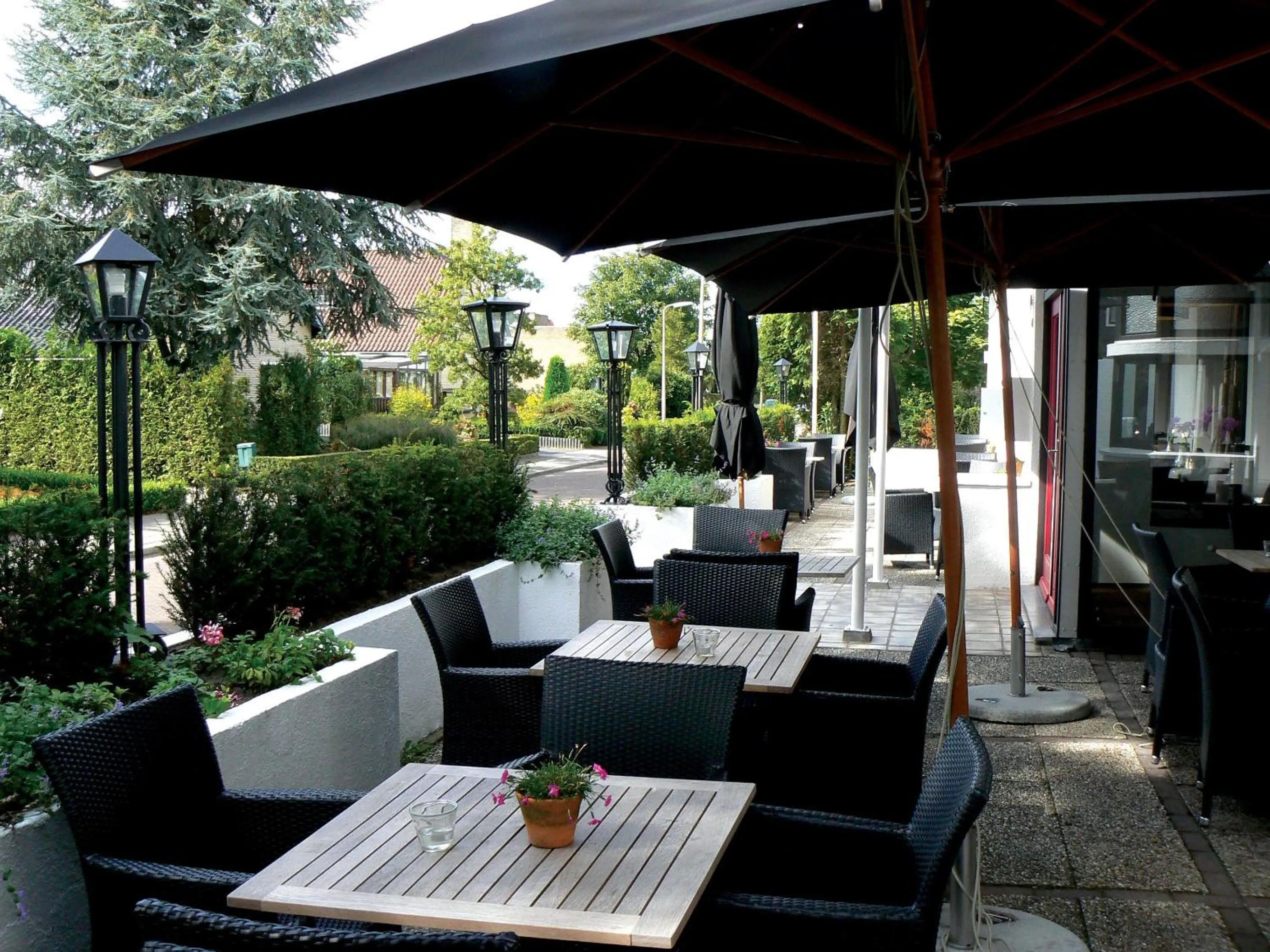 Patio in Fletcher Hotel Restaurant Hellendoorn