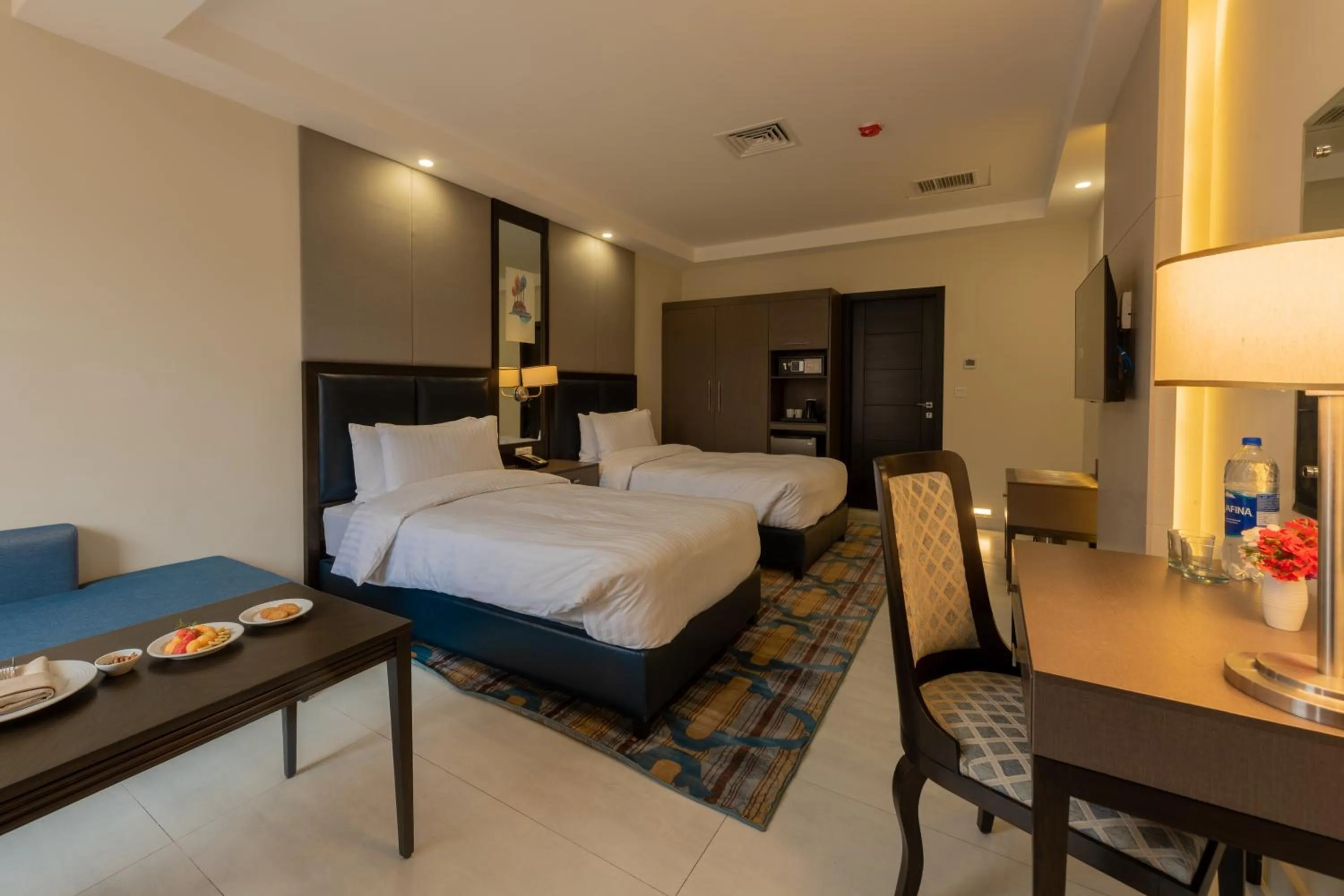 Bedroom, Bed in PC Legacy Hunza