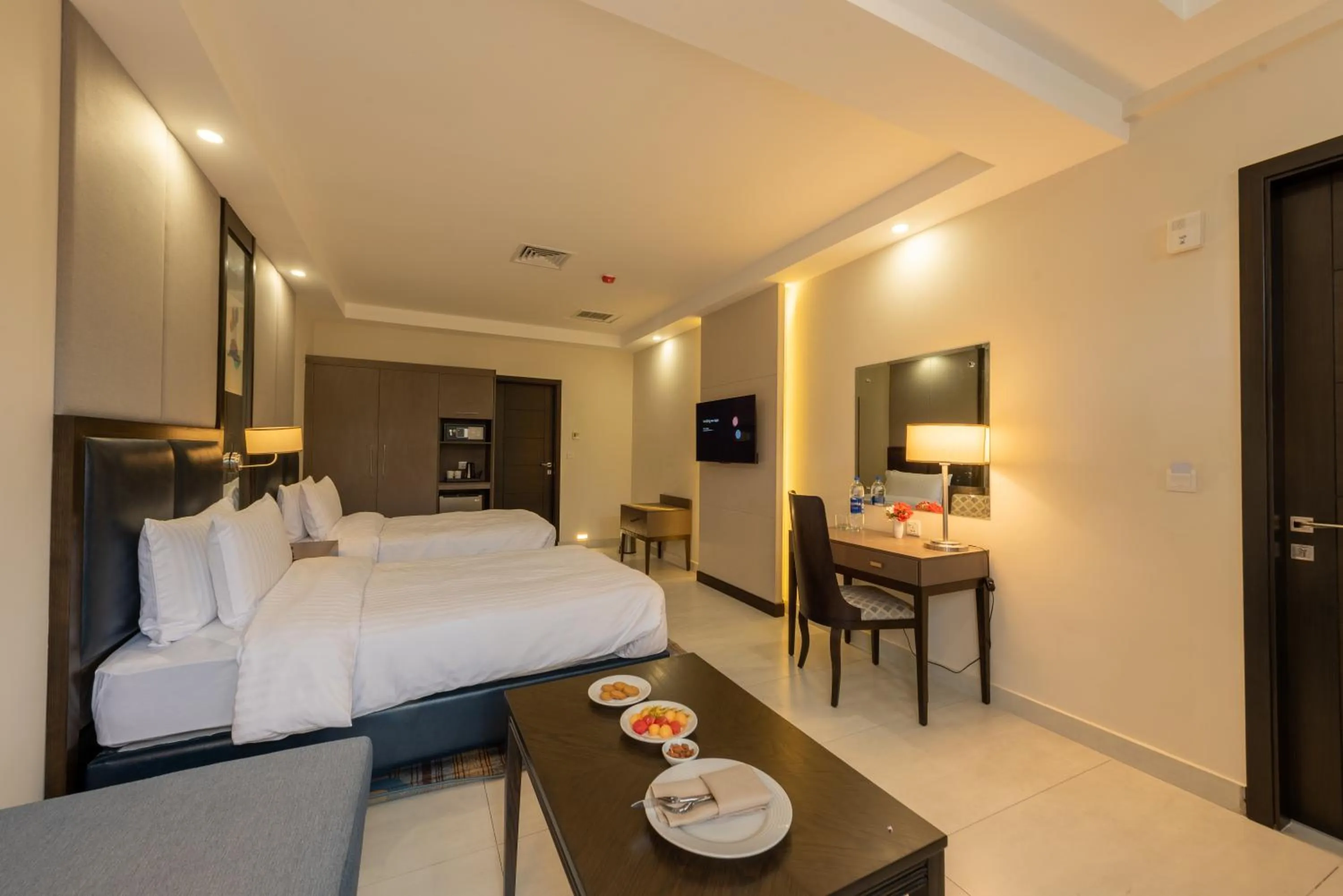 Bedroom, Bed in PC Legacy Hunza