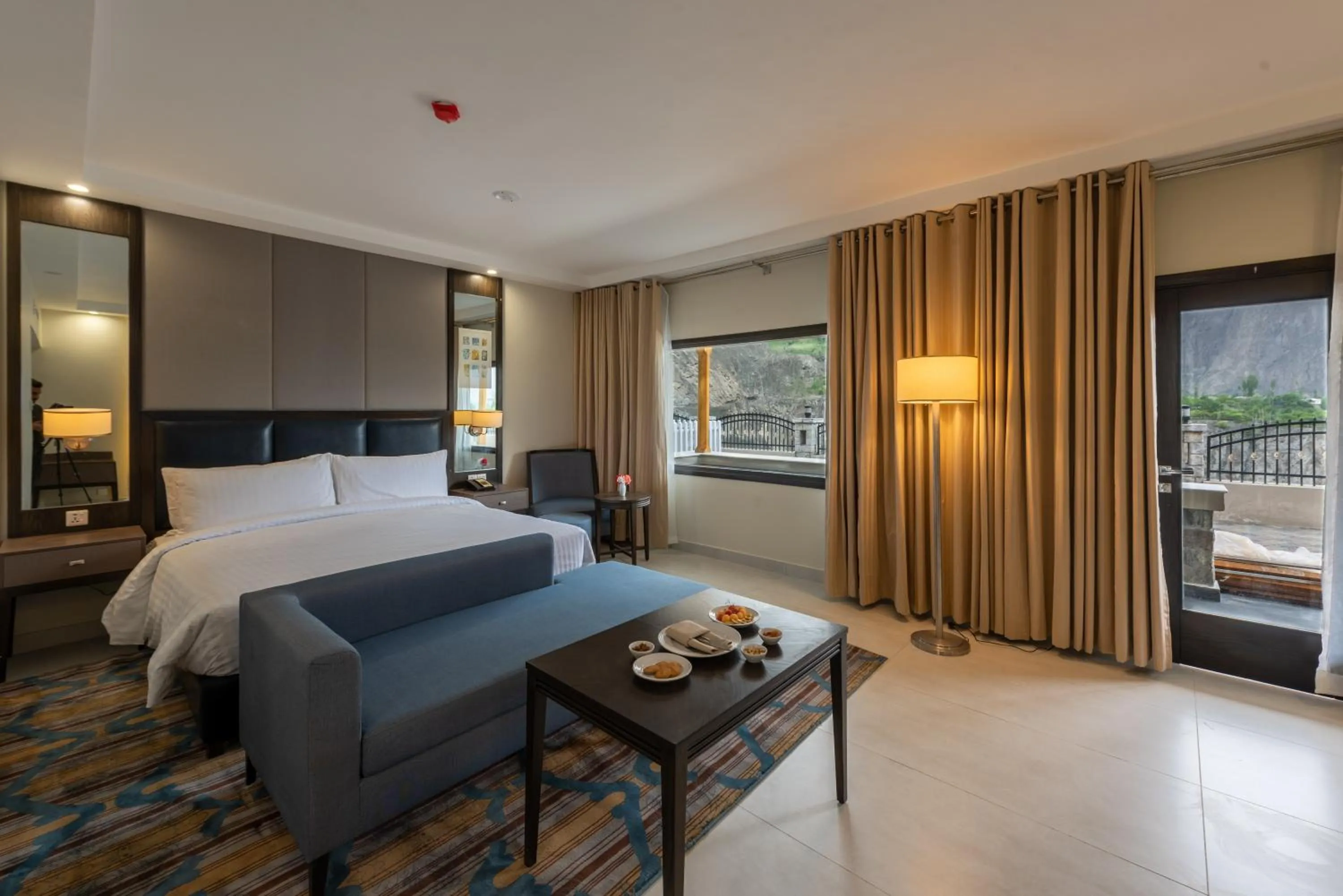 Bedroom, Bed in PC Legacy Hunza