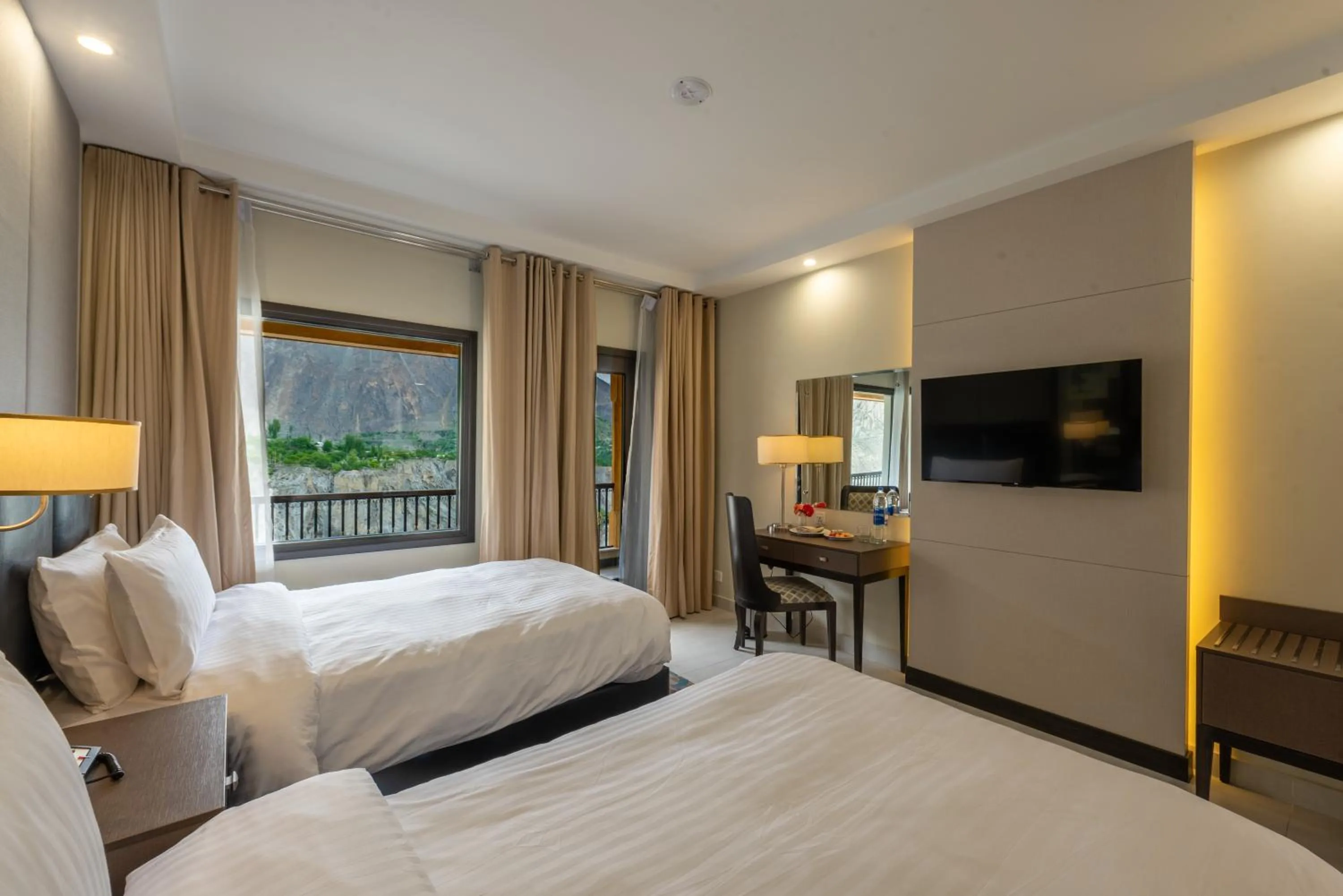 Bedroom, Bed in PC Legacy Hunza