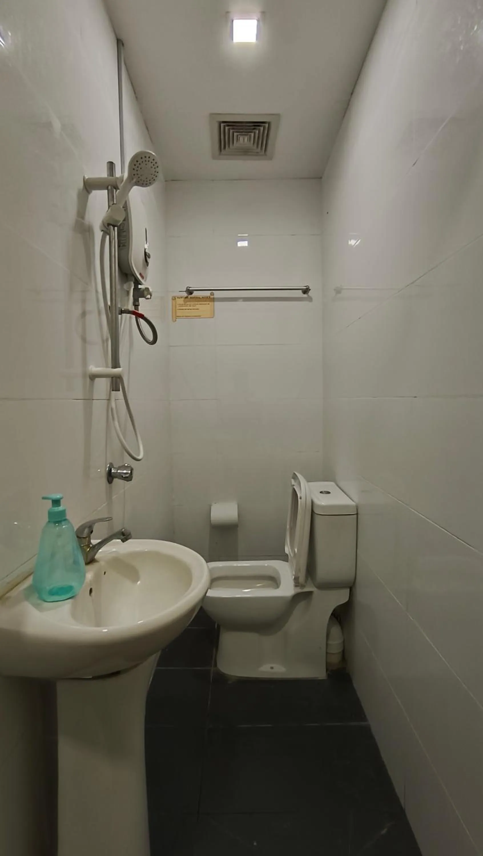 Bathroom in Natol Homestay - London Foochow Road