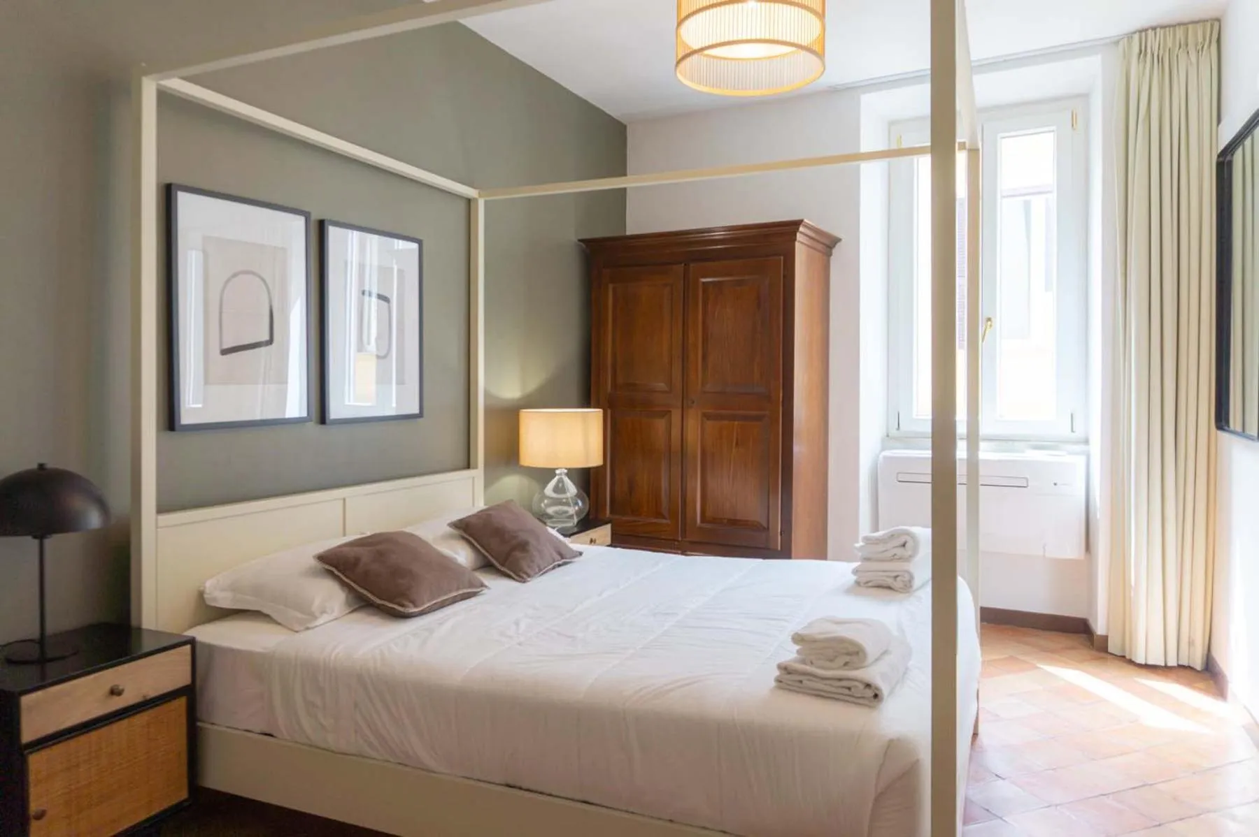 Bedroom, Bed in EasyTopStay - Piazza Navona Charming Apartment