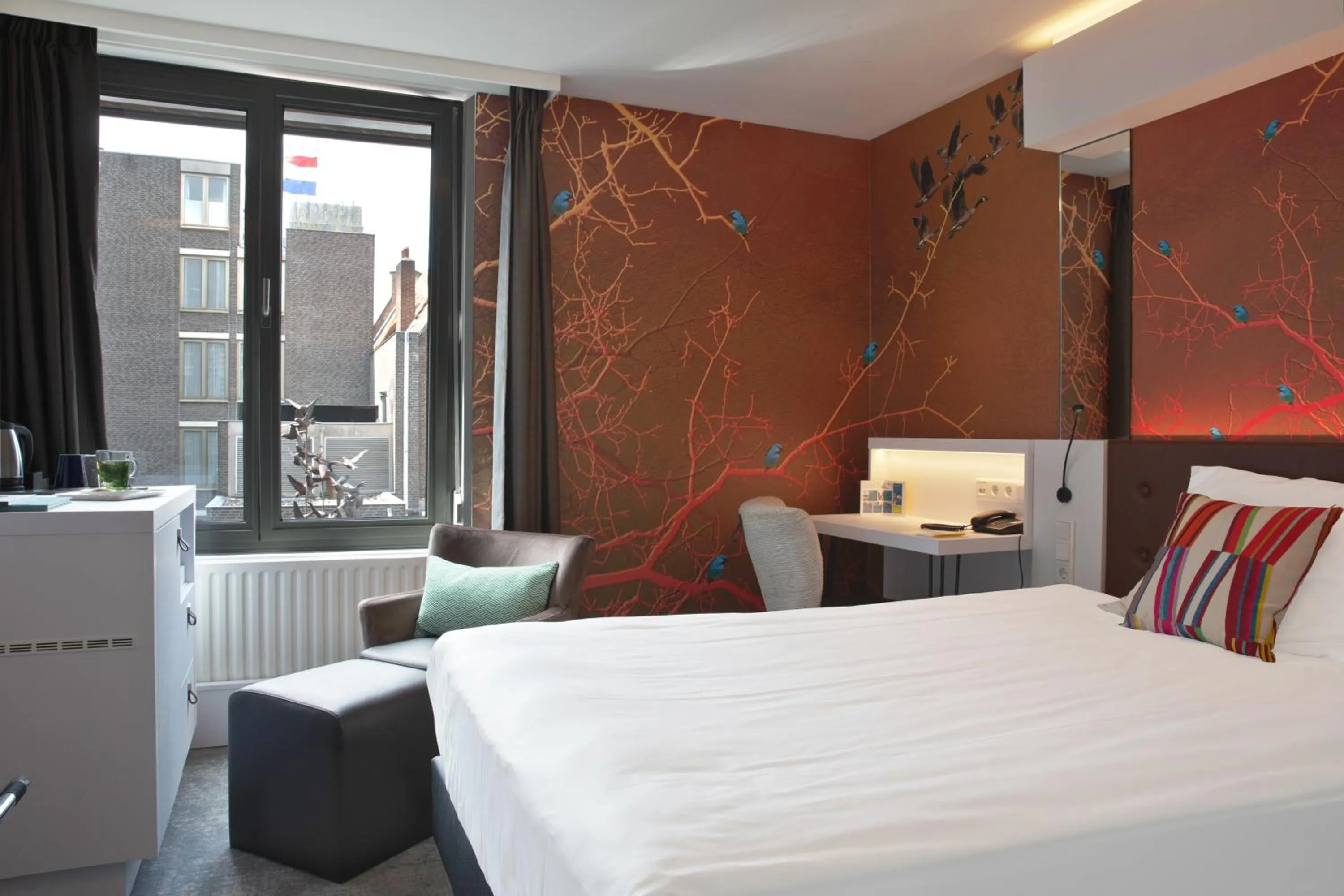 Bed in Golden Tulip Hotel Central