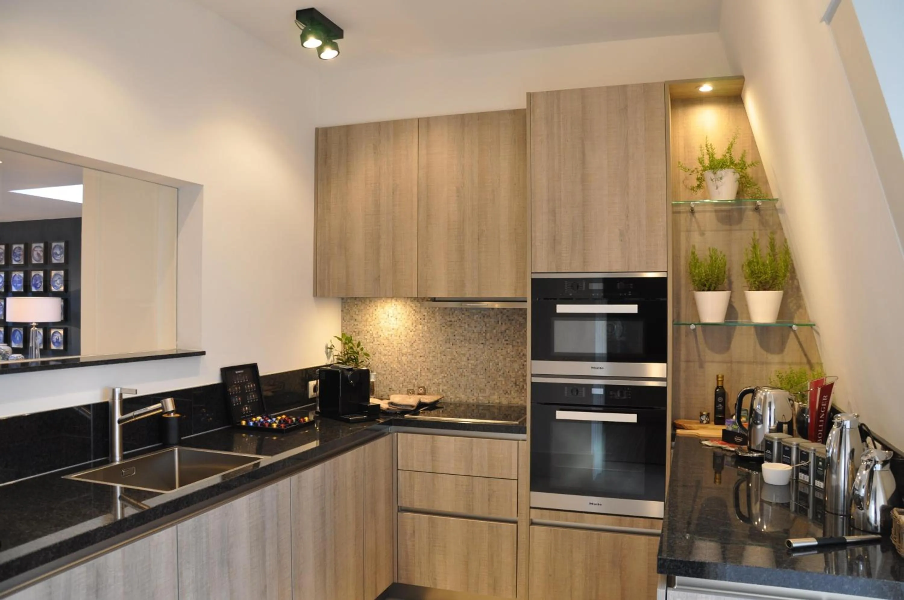 Kitchen or kitchenette in Golden Tulip Hotel Central