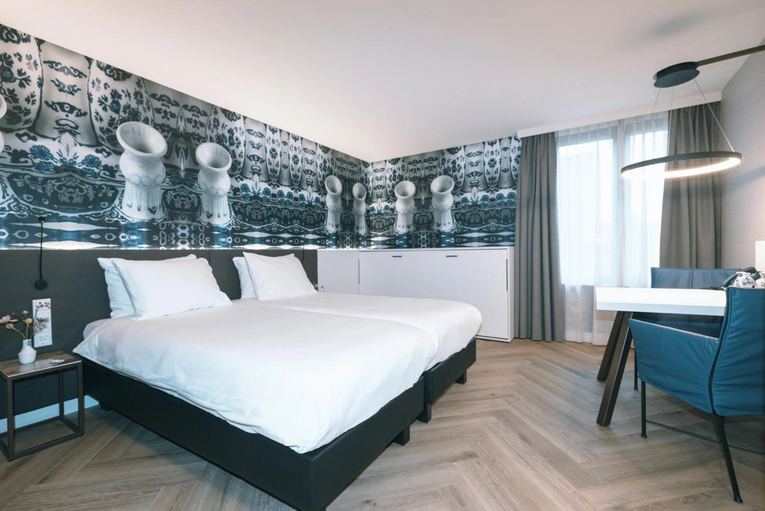 Bed in Golden Tulip Hotel Central