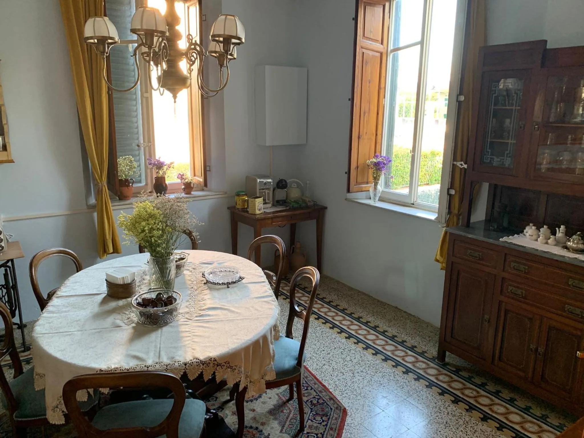 Coffee/tea facilities in Villa Adelina