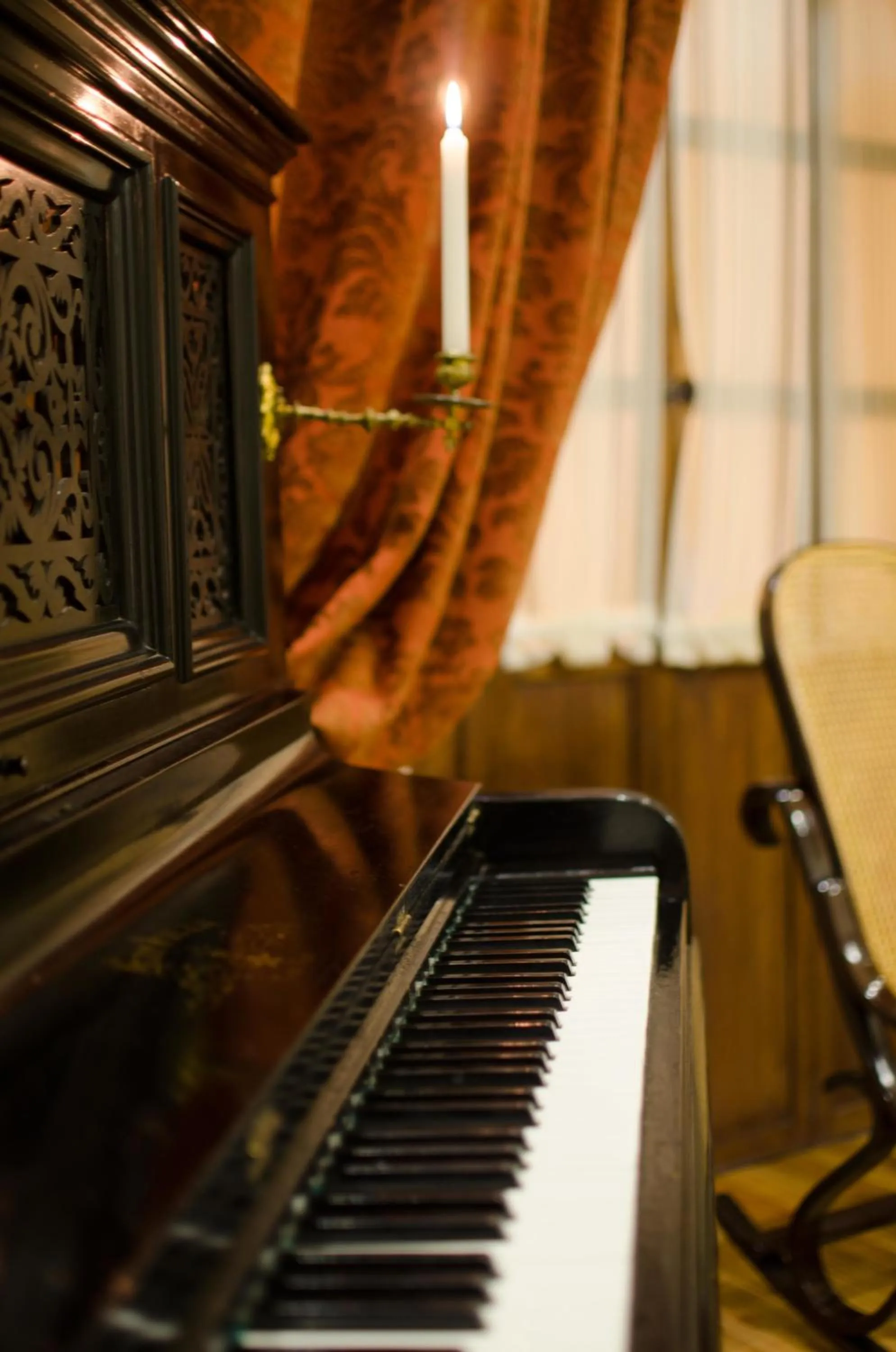 Decorative detail in Santa Lucia House - Forum