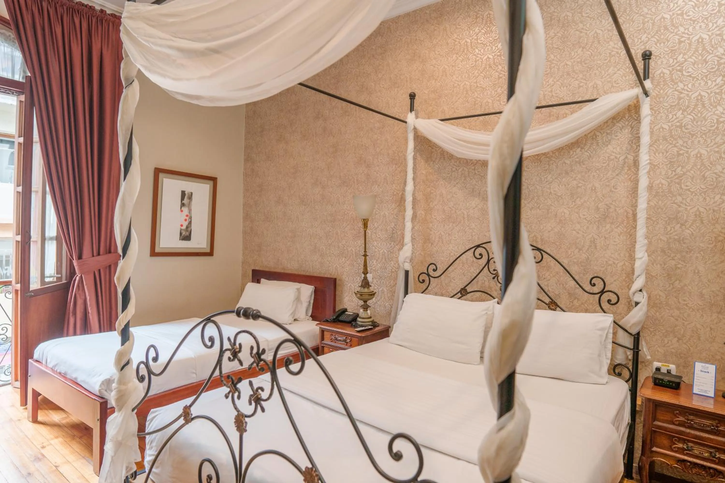 Bed in Santa Lucia House - Forum