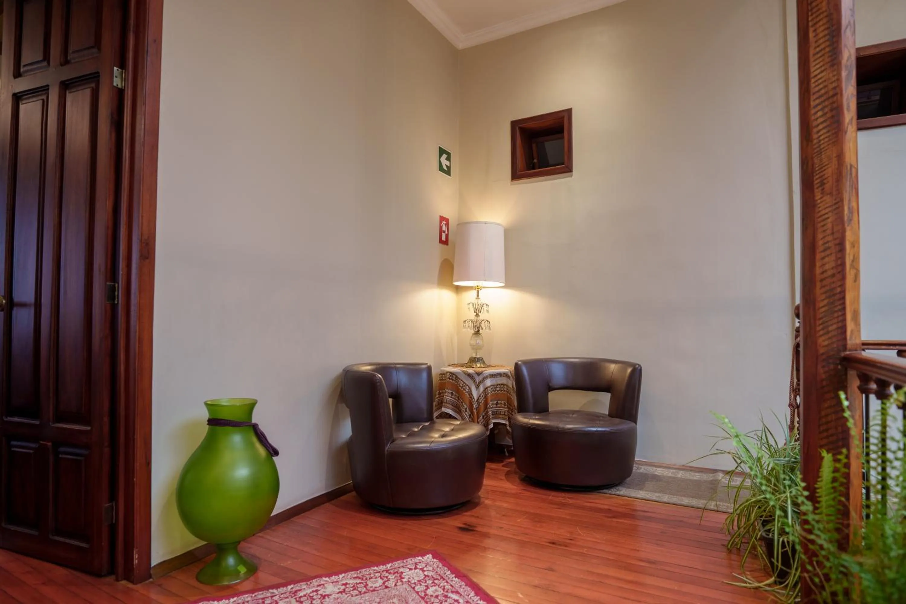 Property building in Santa Lucia House - Forum