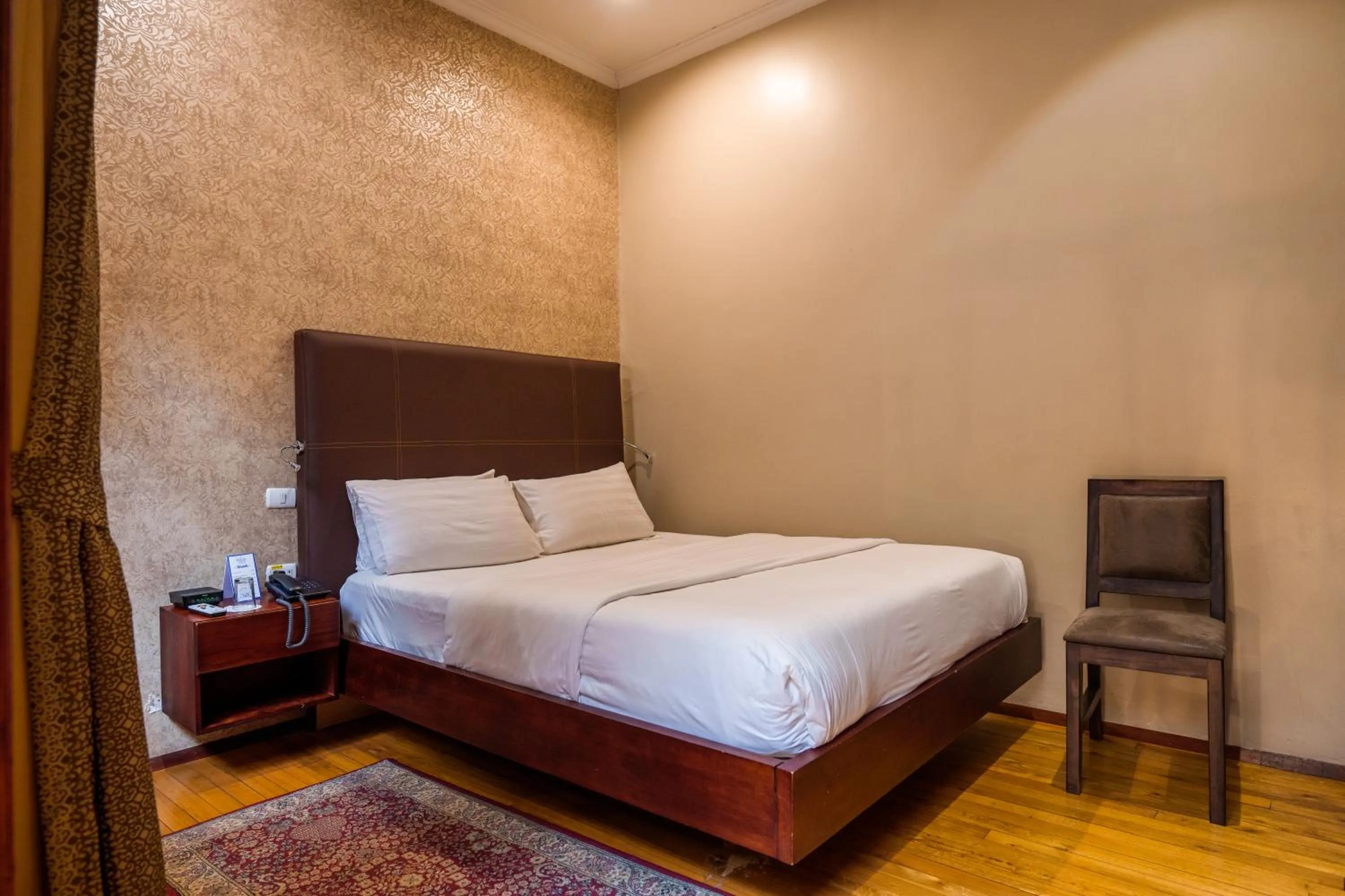 Bed in Santa Lucia House - Forum