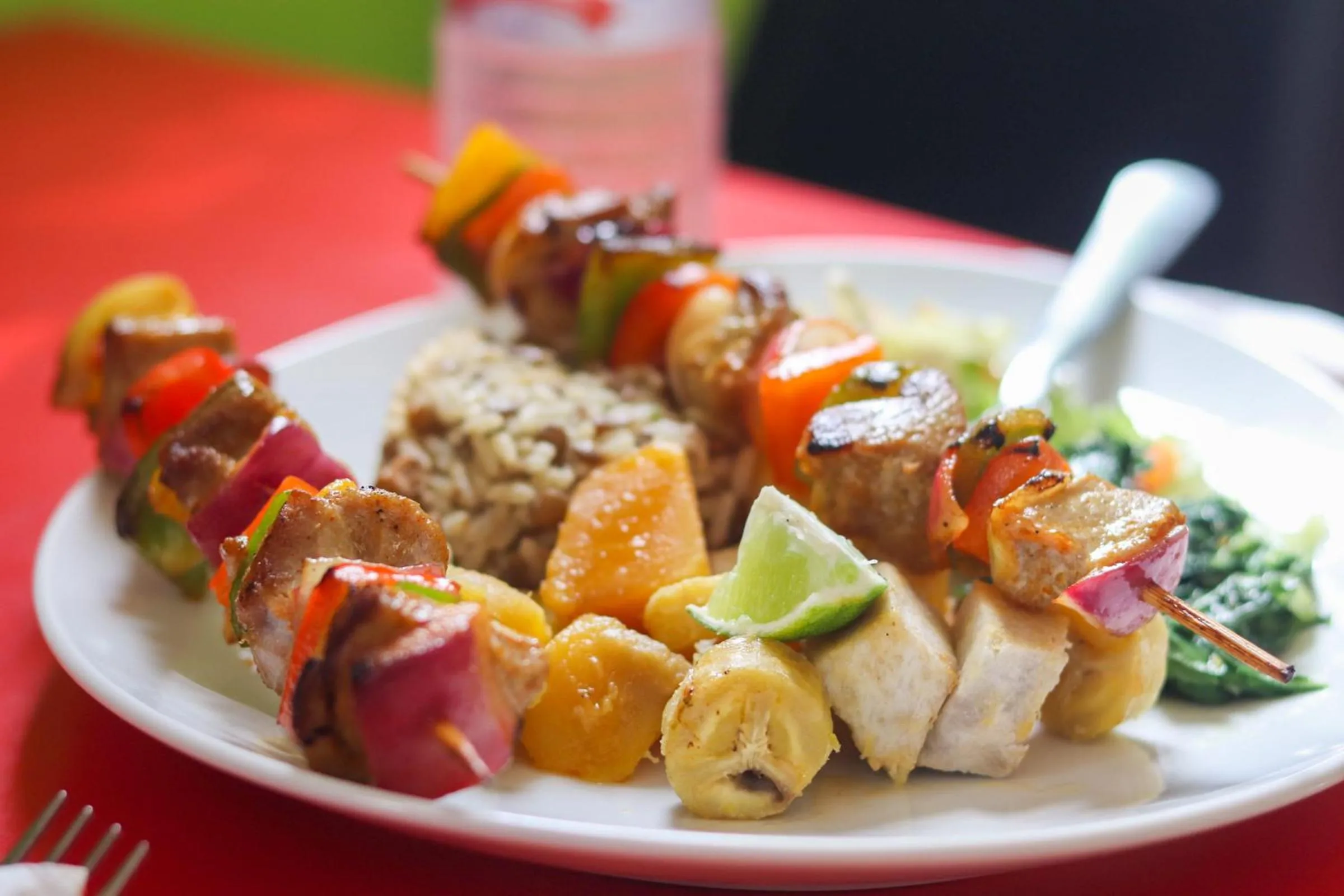 Restaurant/places to eat in La Flamboyant Hotel