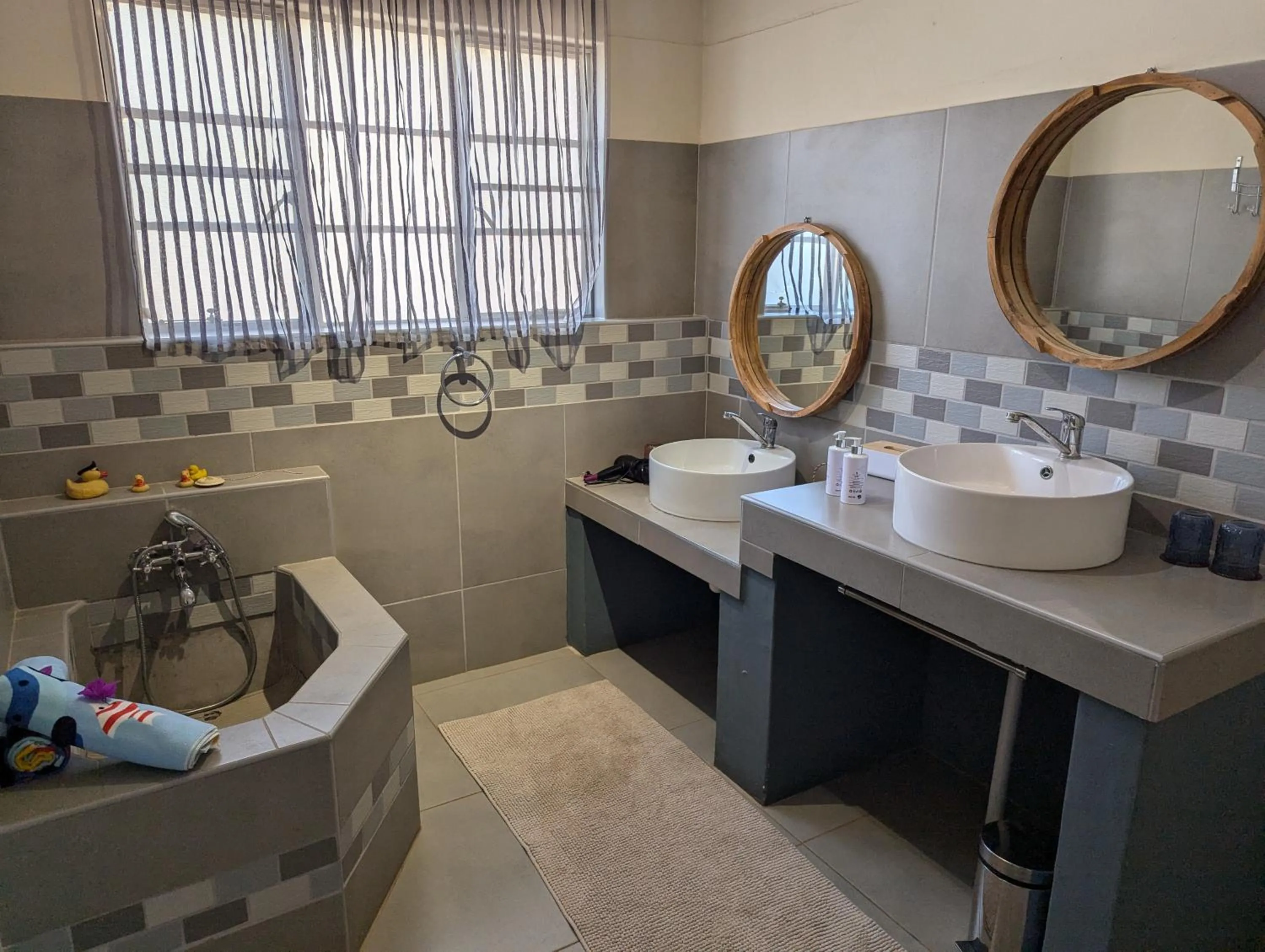 Bathroom in Gabus Safari Lodge