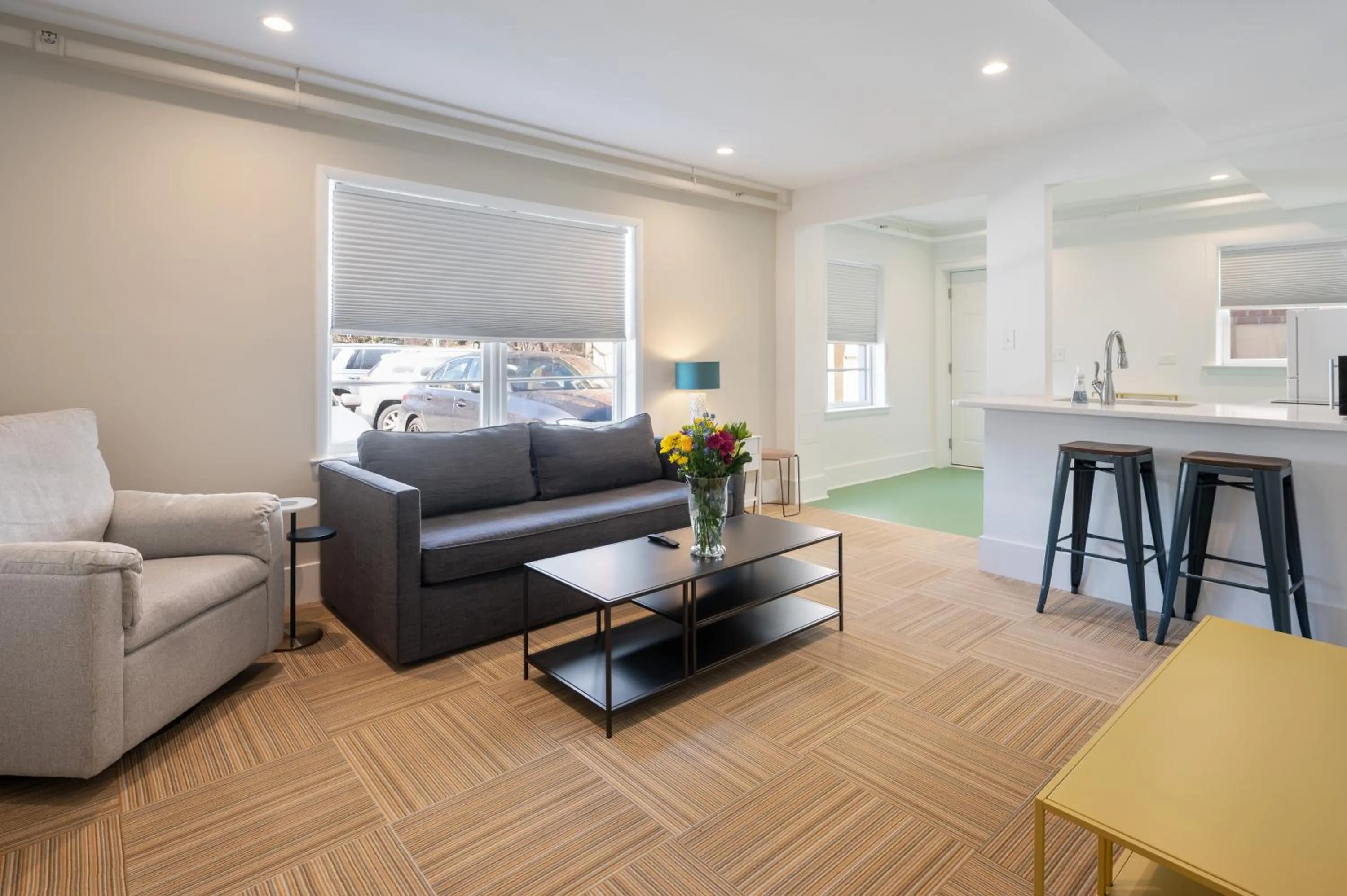 Living room in Little Mod Hotel at the University