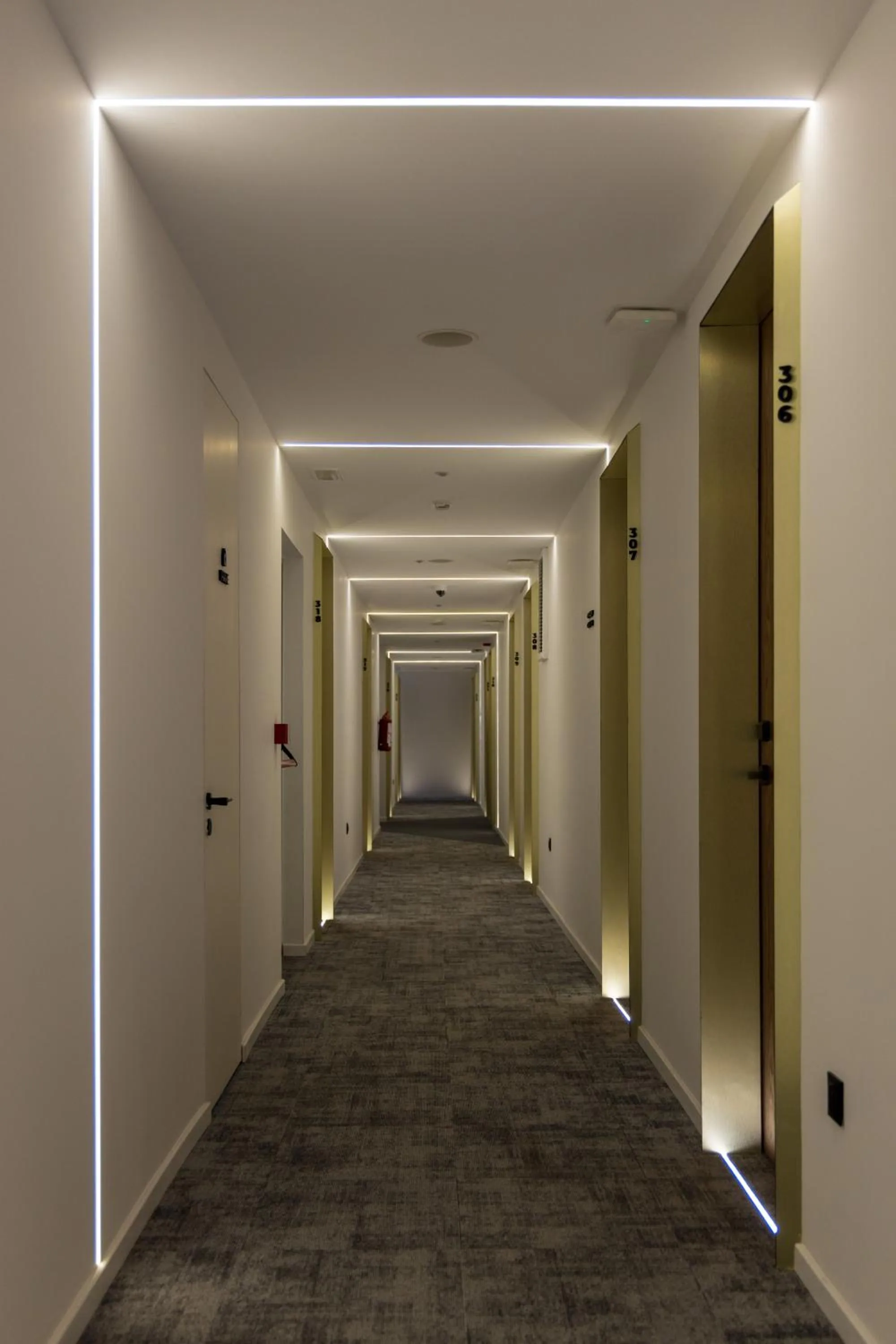 Property building in DIAGONAL HOTEL