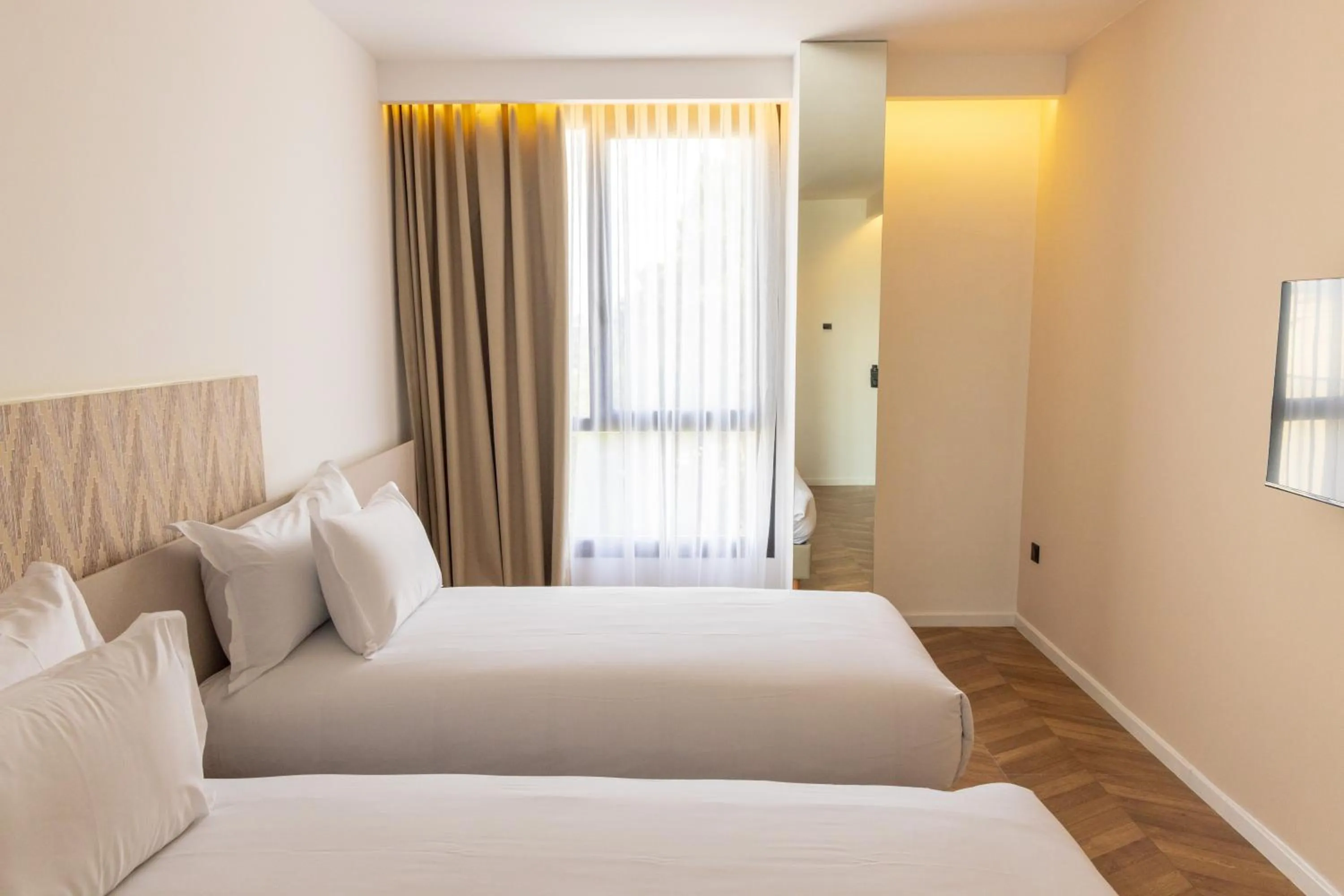 Bedroom, Bed in DIAGONAL HOTEL