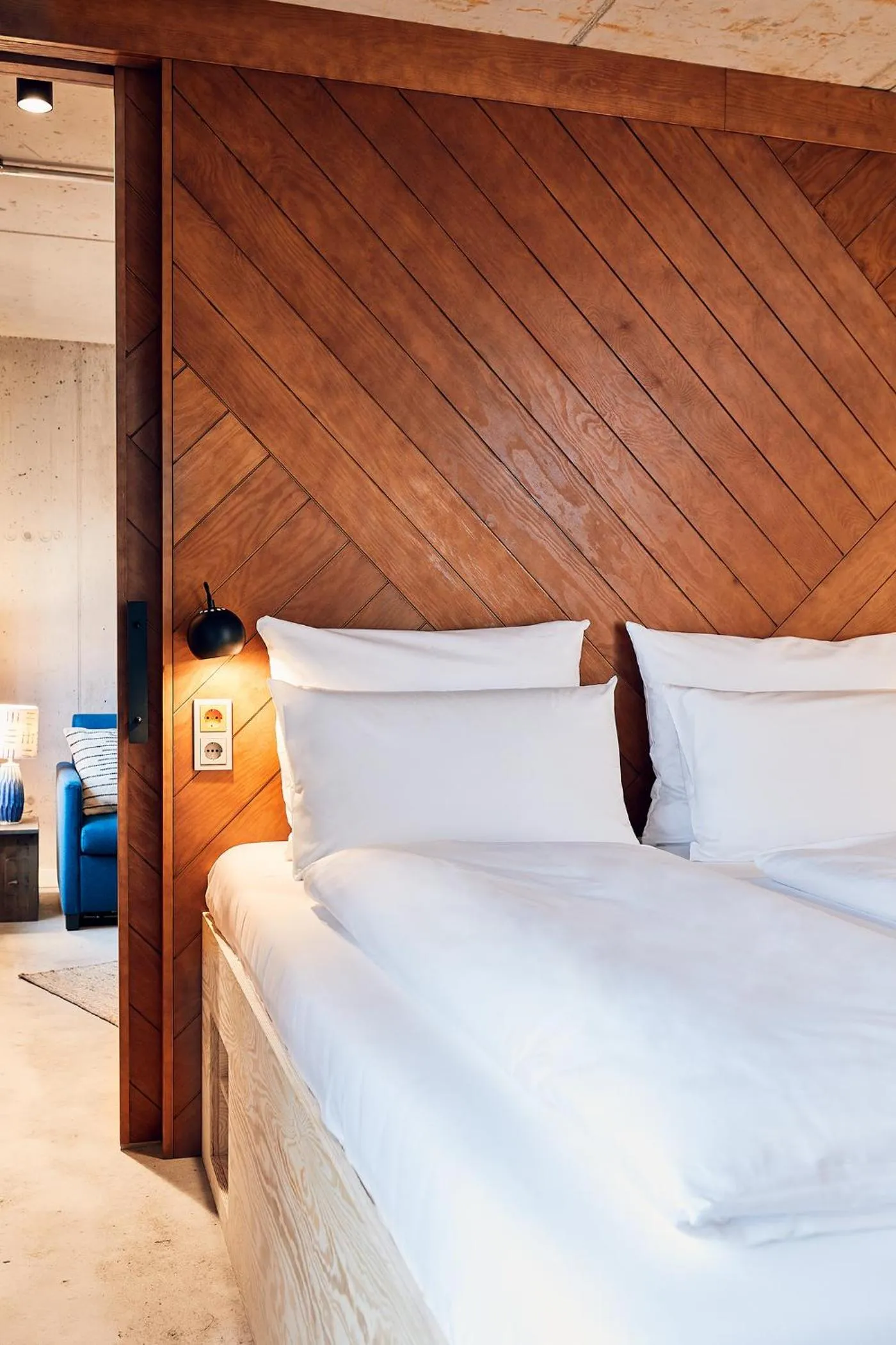 Bed in Villa Viva Hamburg - Neueröffnung Nov 2023