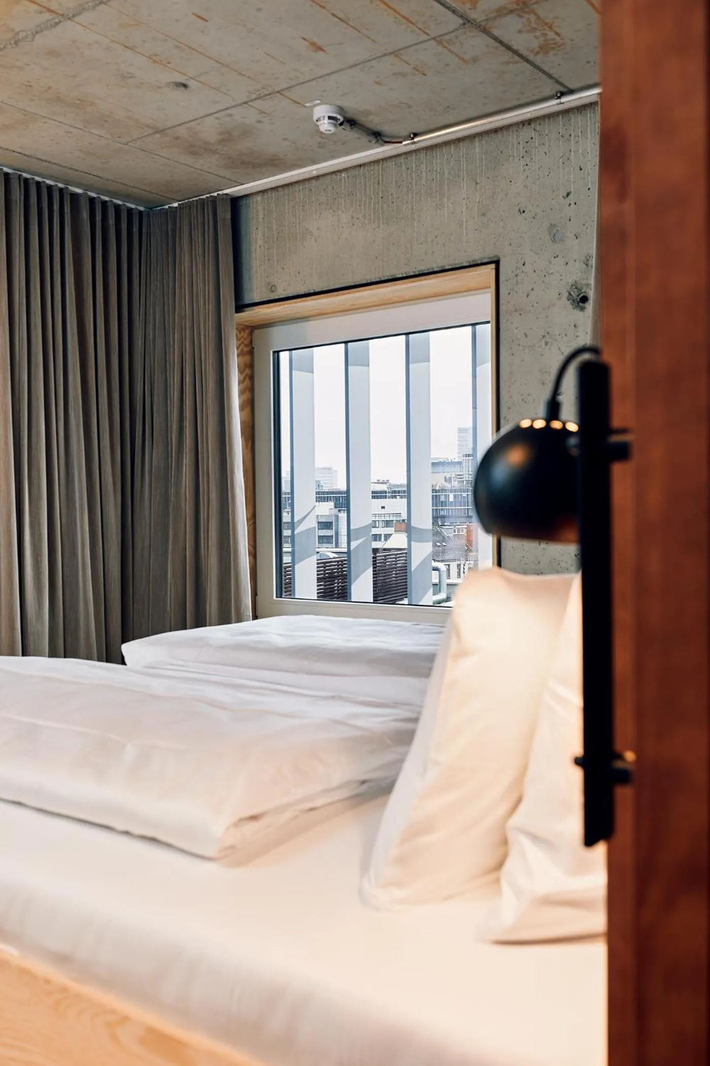 Bed in Villa Viva Hamburg - Neueröffnung Nov 2023