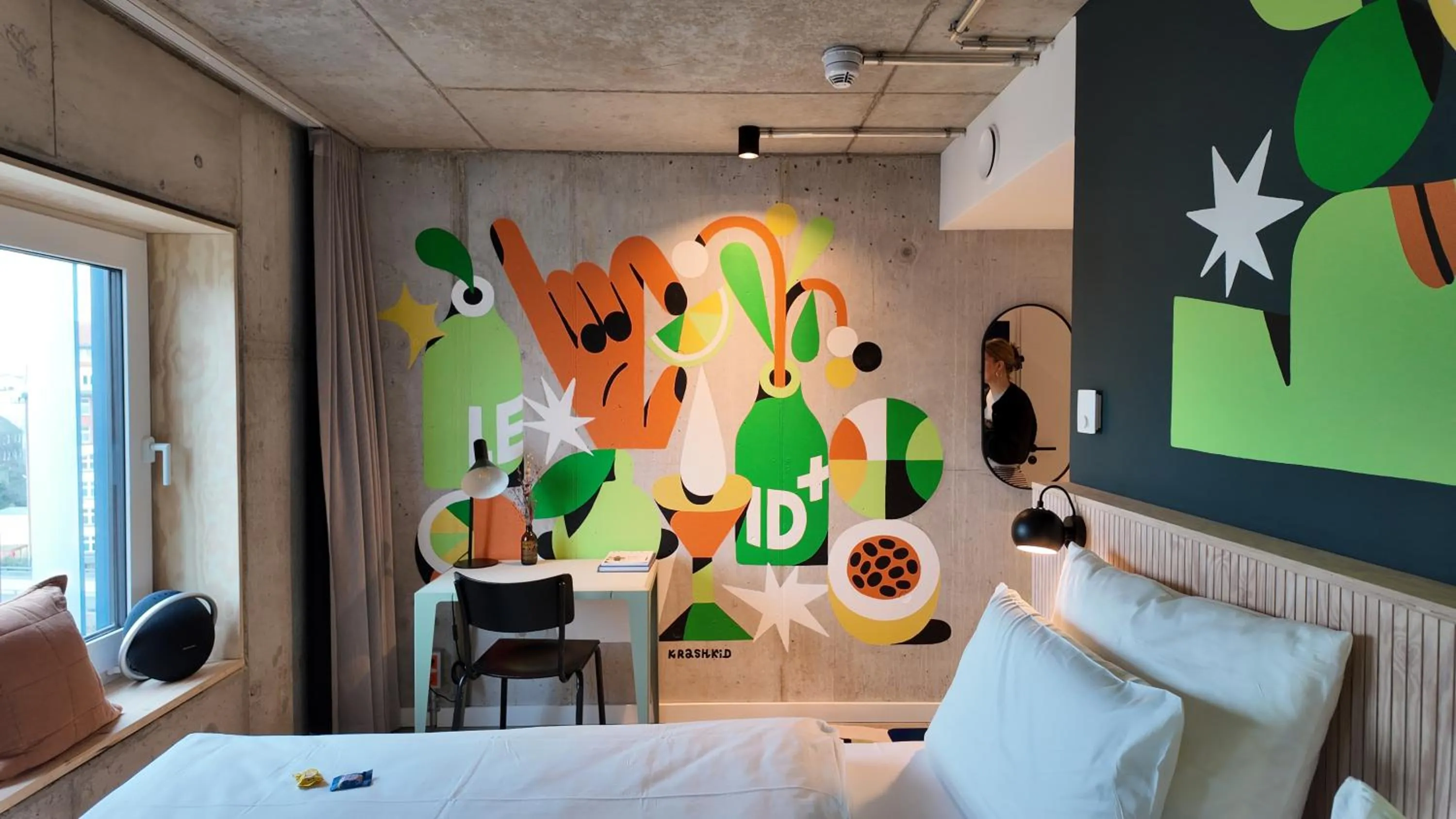 Photo of the whole room, Bed in Villa Viva Hamburg - Neueröffnung Nov 2023