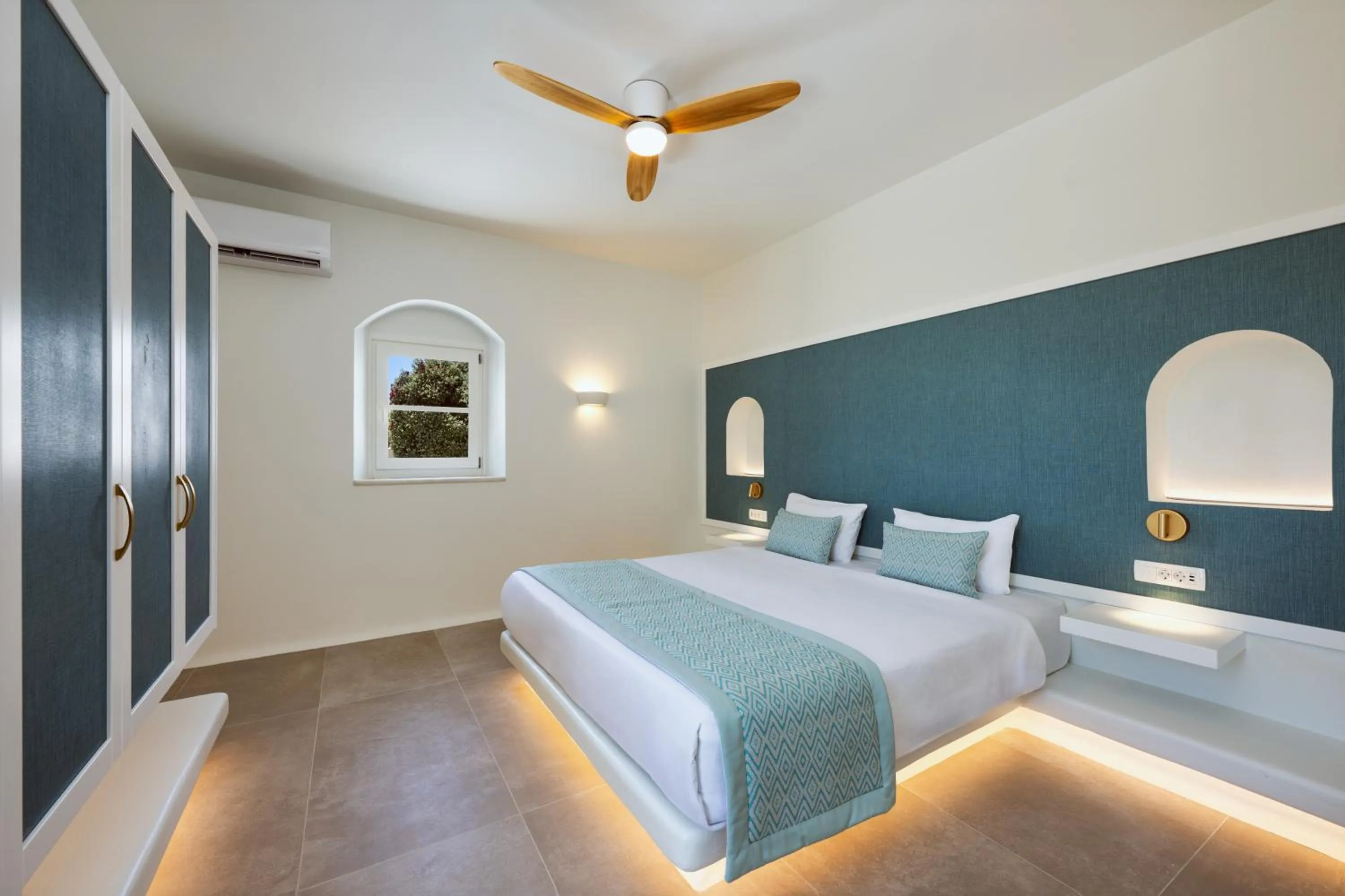 Bedroom, Bed in Sienna Eco Resort