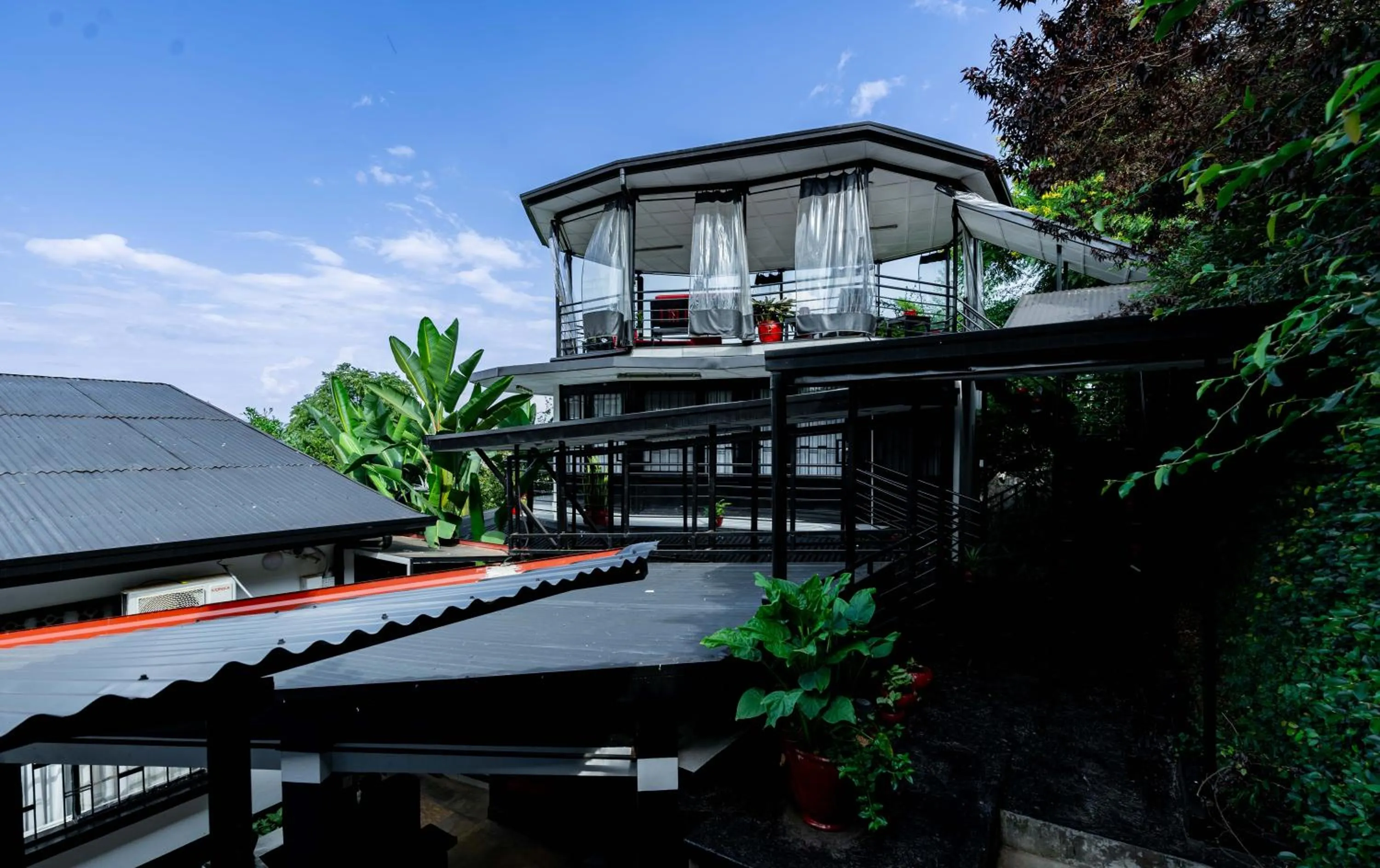 Blue Veil Villa Hotel