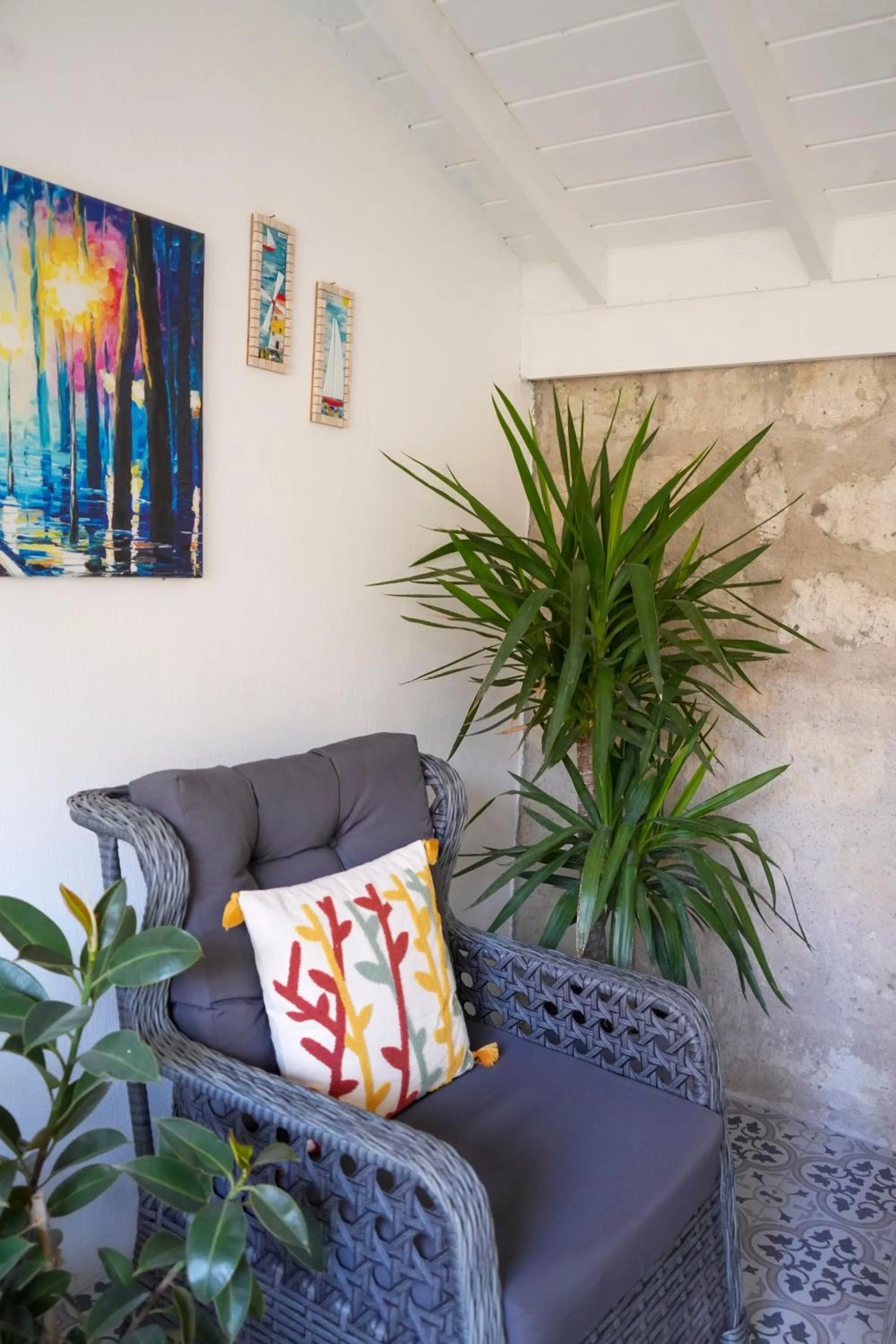 Seating area in Müzeyyen Hanım Konağı Alaçatı