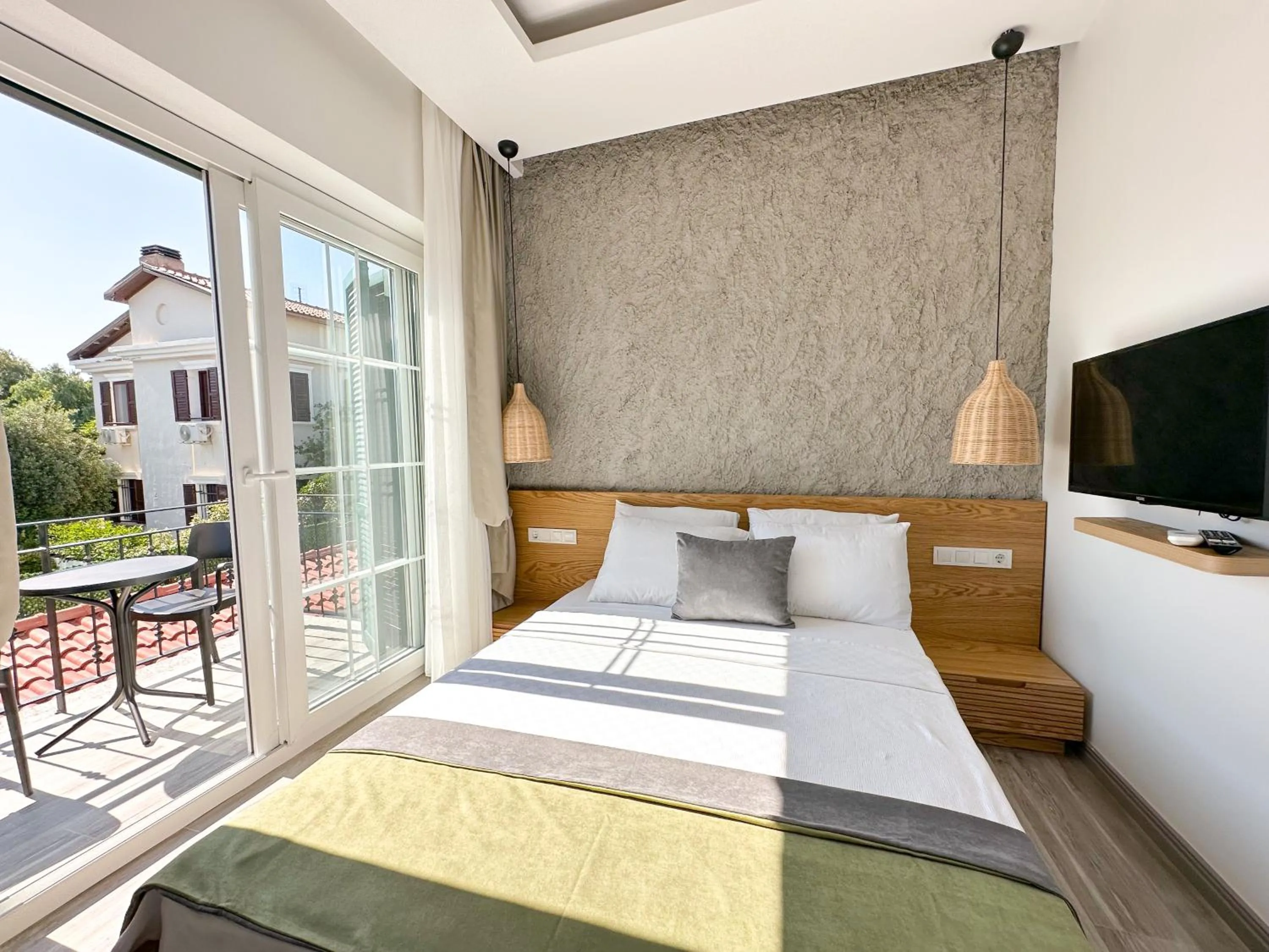 Bedroom, Bed in Müzeyyen Hanım Konağı Alaçatı