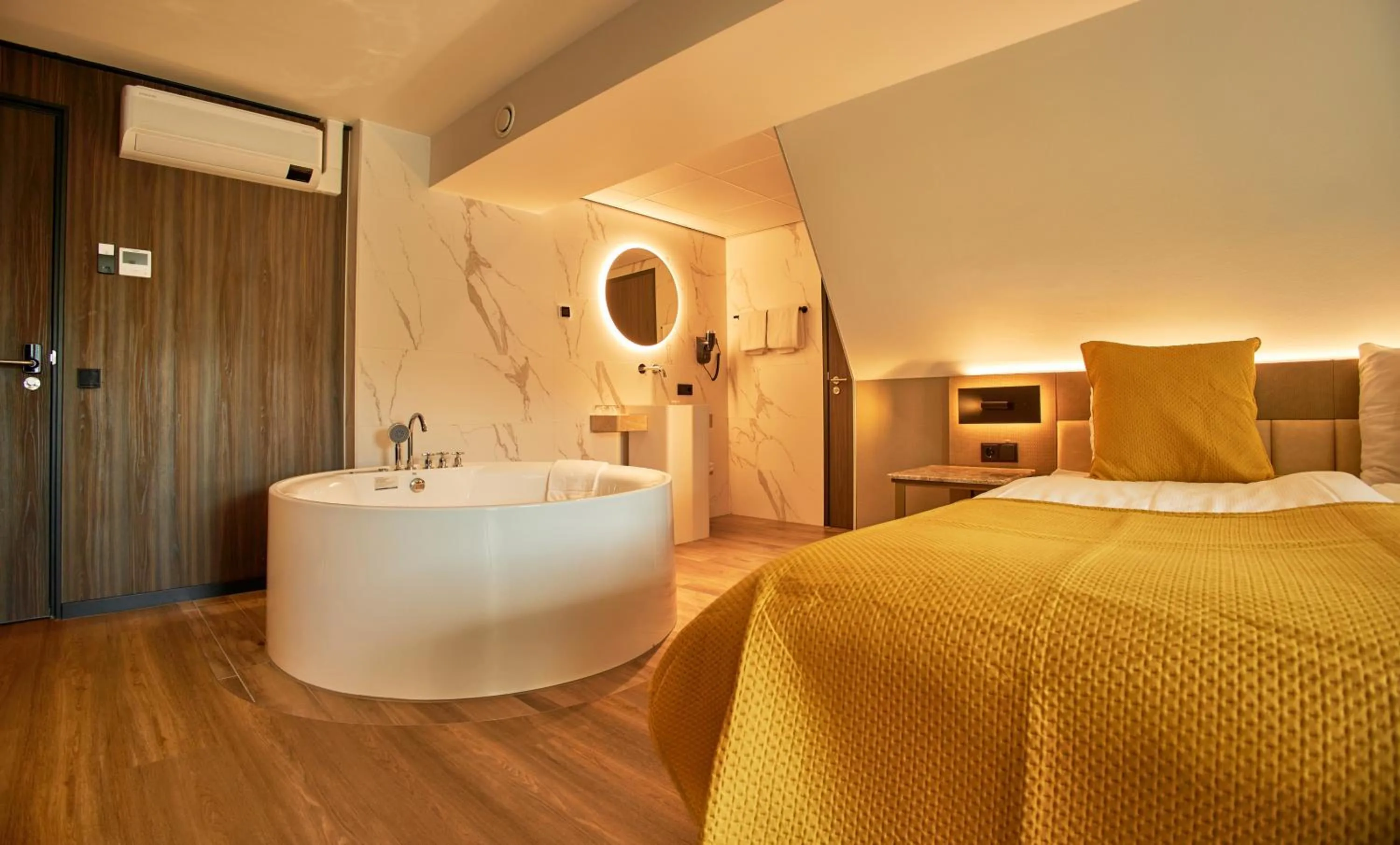 Bed in Hotel Hoogeveen