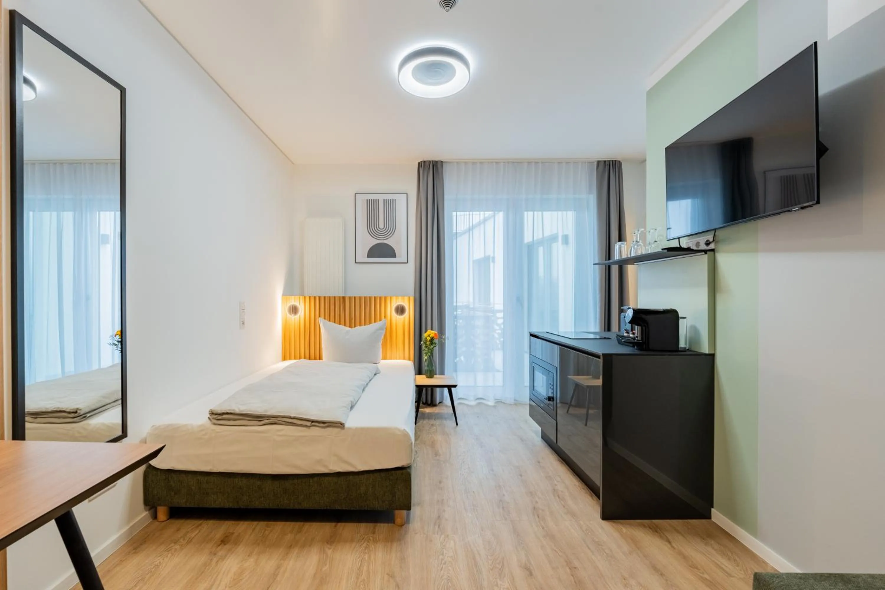 Photo of the whole room, Bed in Nena Apartments Berlin Adlershof