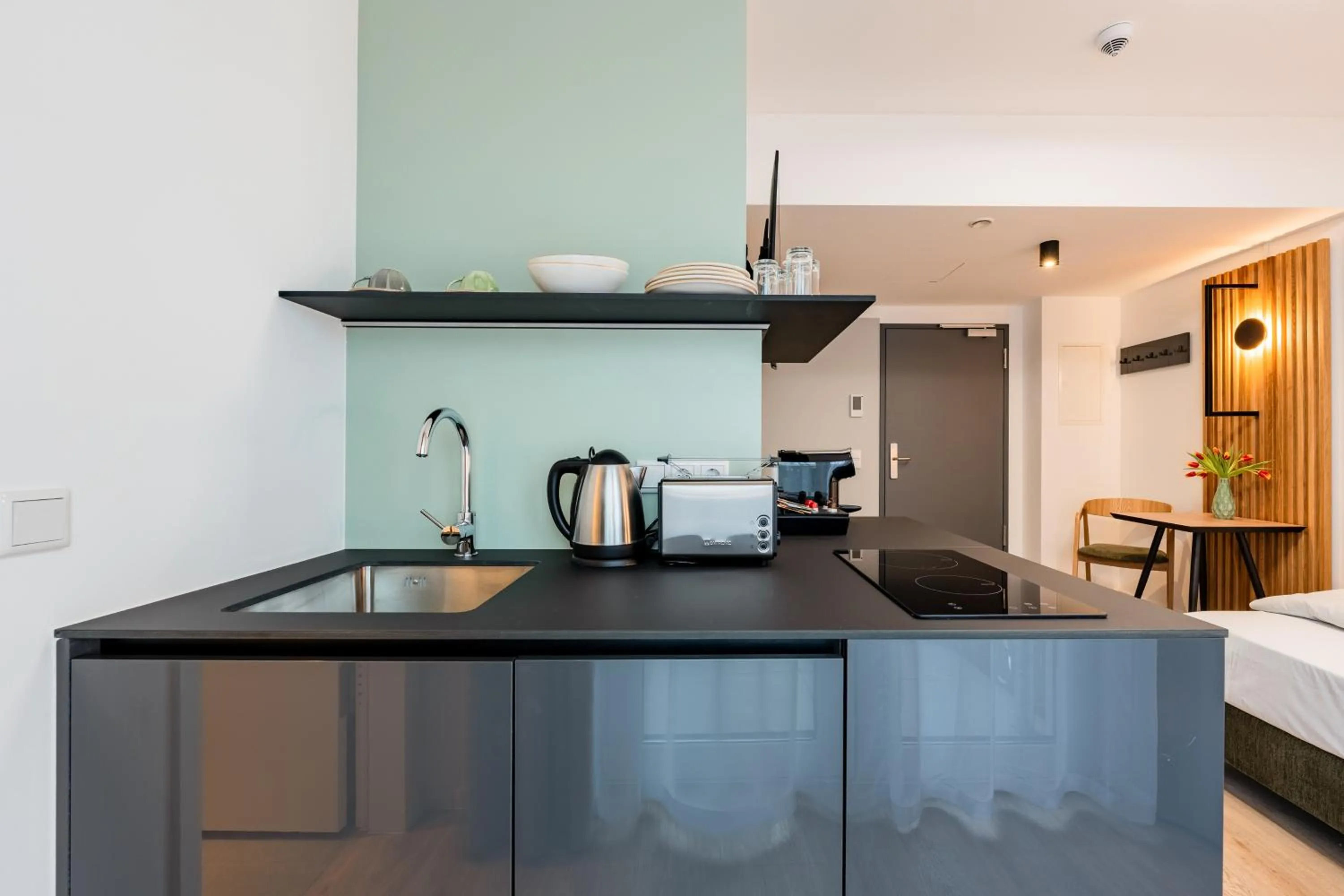 Photo of the whole room in Nena Apartments Berlin Adlershof